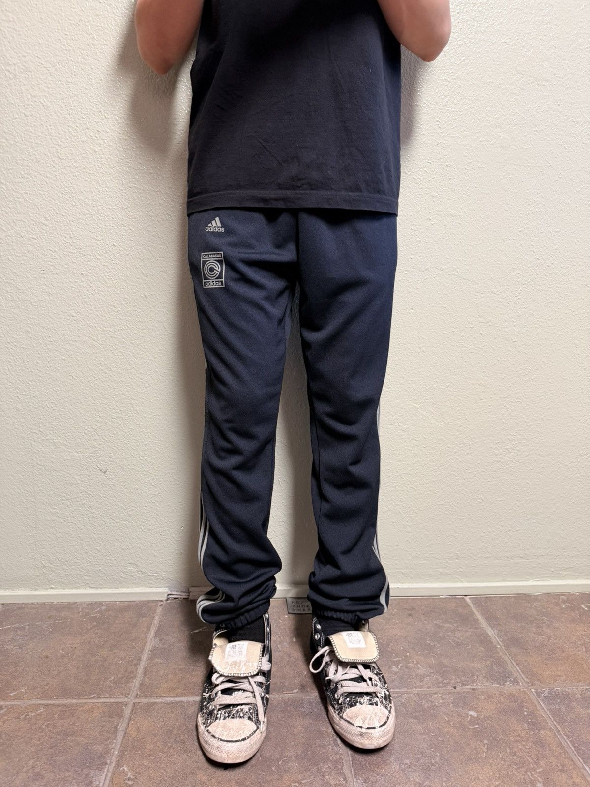 Adidas Adidas Calabasas Sweatpants Size US 30 / EU 46 - 1 Thumbnail