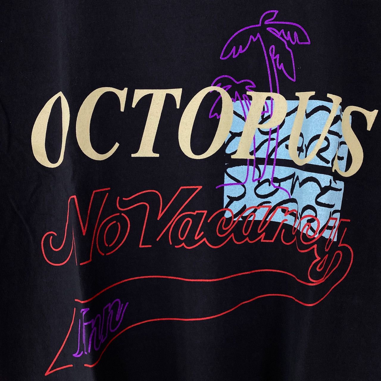 No Vacancy Inn NO VACANCY INN X SOME WARE OCTOPUS TEE Size US M / EU 48-50 / 2 - 3 Thumbnail