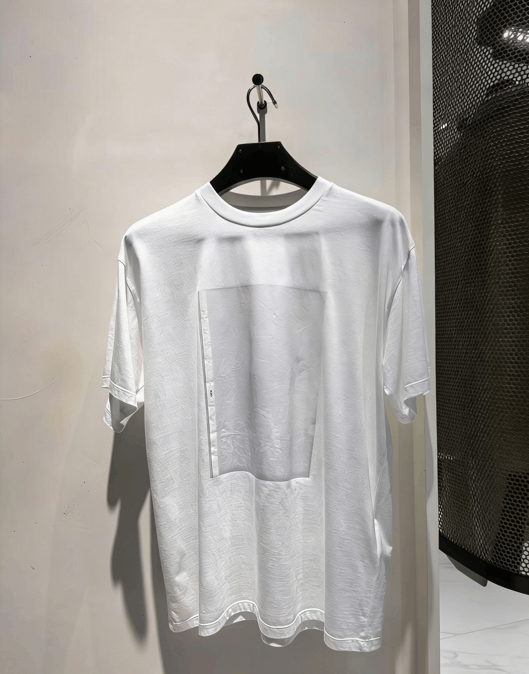 Maison Margiela NWT T-Shirts - White, S,MM6 Maison Margiela Size US S / EU 44-46 / 1 - 1 Thumbnail