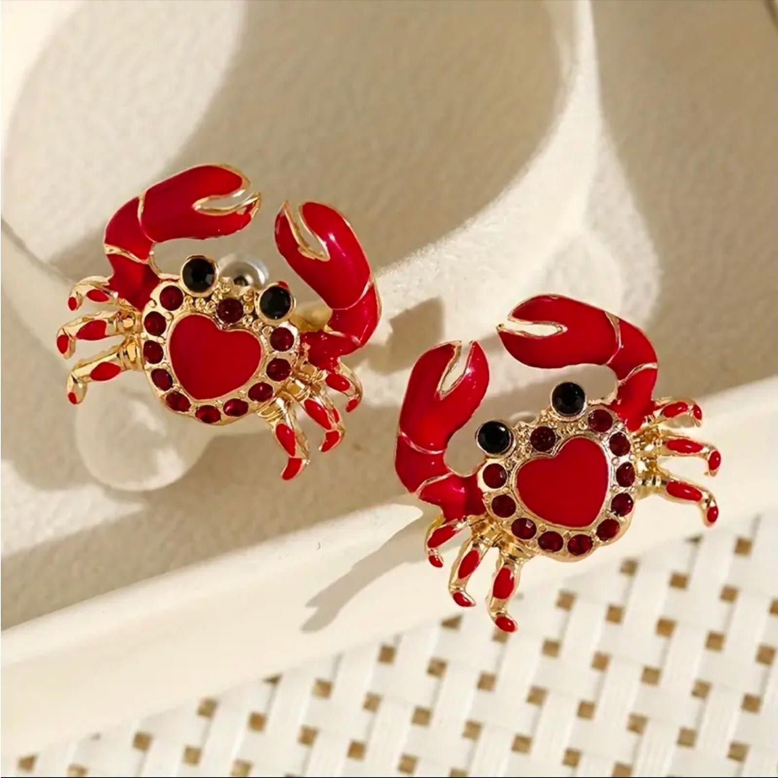 Designer Charming Crab Earrings Red & Gold Rhinestone Studded Stud Size ONE SIZE - 1 Thumbnail