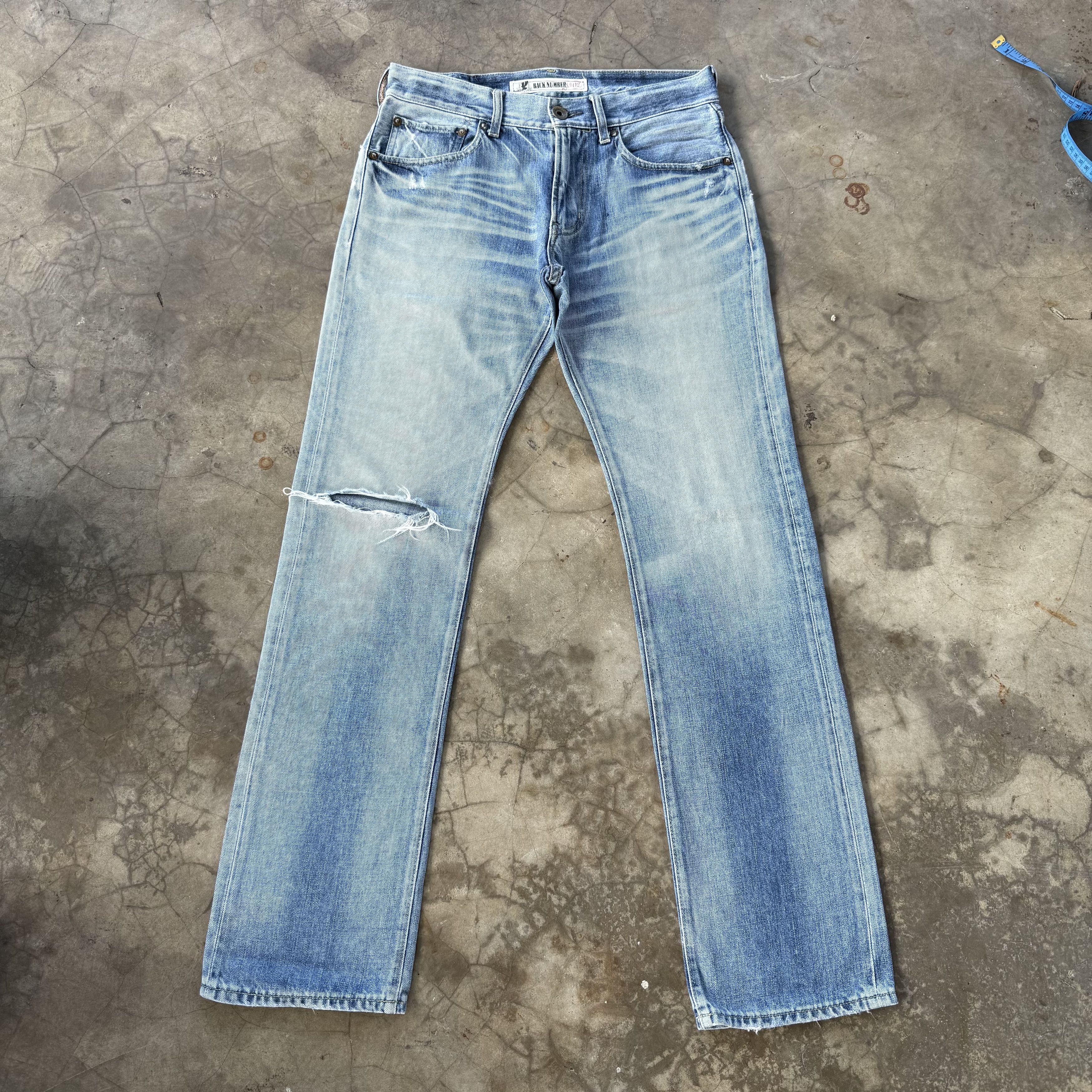 Japanese Brand Vintage Back Number Faded Wash Blue Denim Jean W31 Size US 31 - 2 Thumbnail