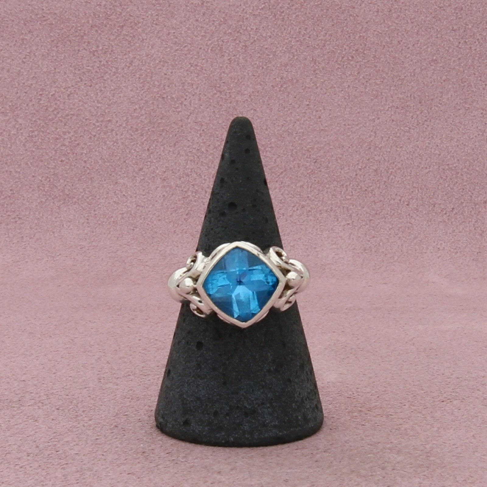 Sterling Silver sterling silver faceted blue topaz scroll ring size 7.5 Size ONE SIZE - 3 Thumbnail