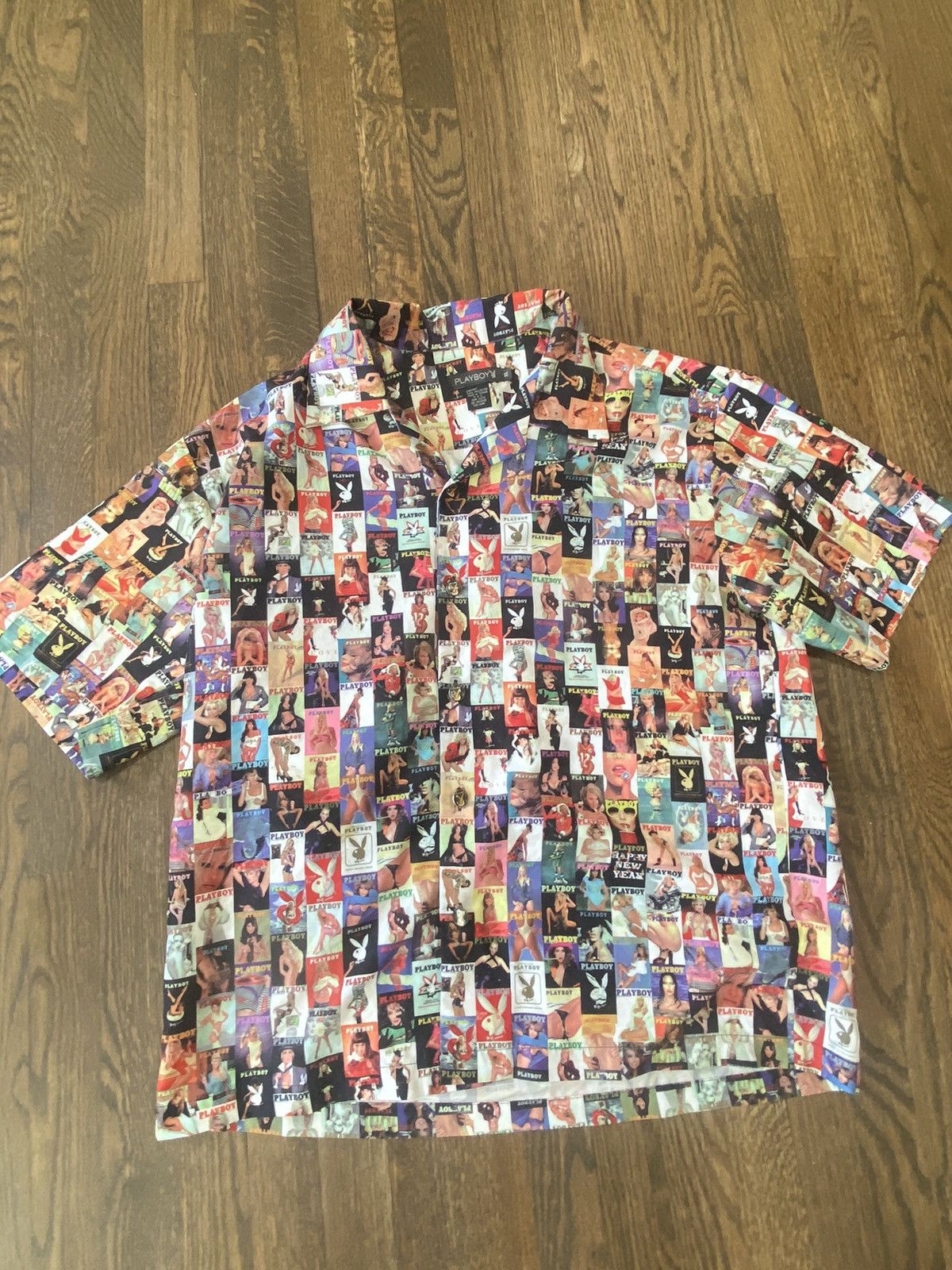 70s MAGAZINE COVER BUTTON UP