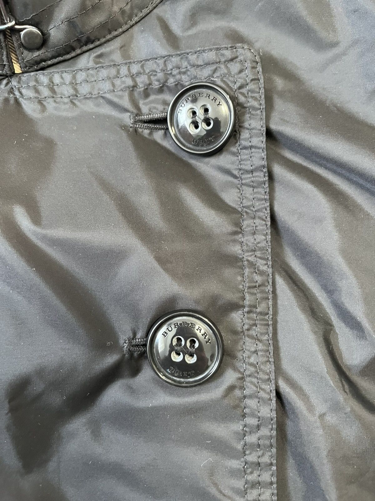 Burberry Burberry Brit Peasdale Short Trench Jacket Nova Check Nylon Size S / US 4 / IT 40 - 14 Thumbnail