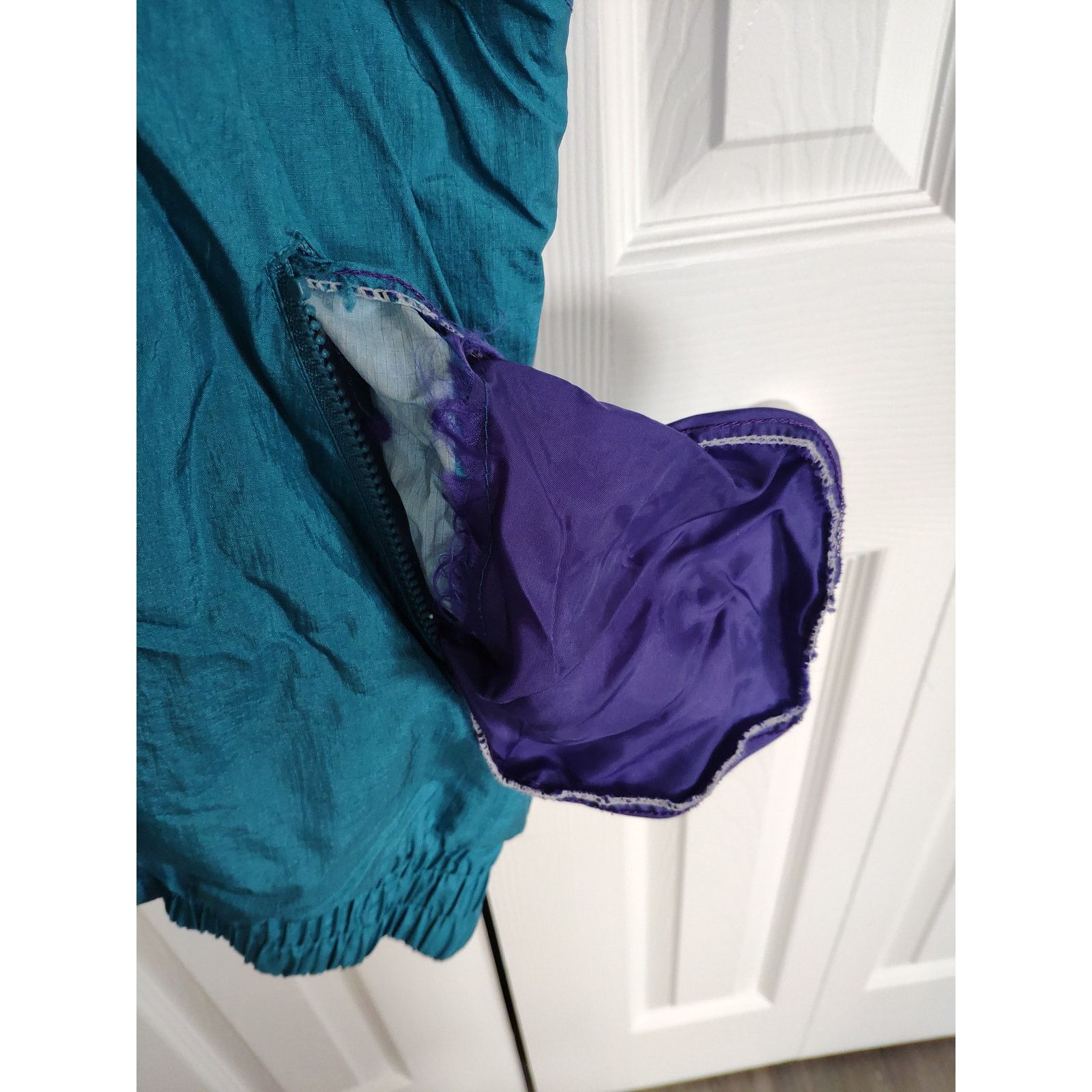 Starter Vintage Starter Charlotte Hornets Puffer Jacket LARGE Size US L / EU 52-54 / 3 - 6 Thumbnail