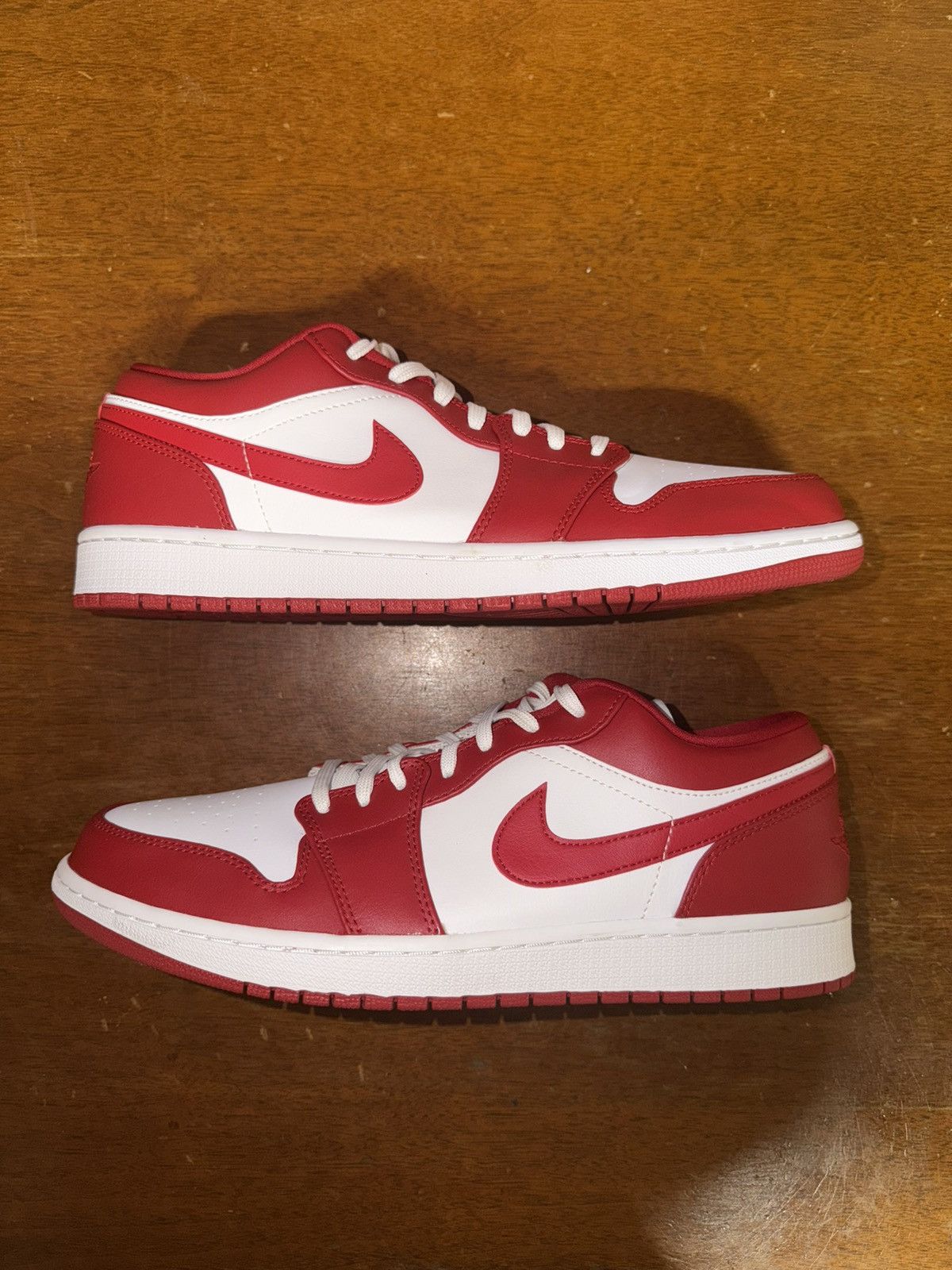 Nike Air Jordan 1 Low Gym Red size 12 Size US 12 / EU 45 - 1 Thumbnail