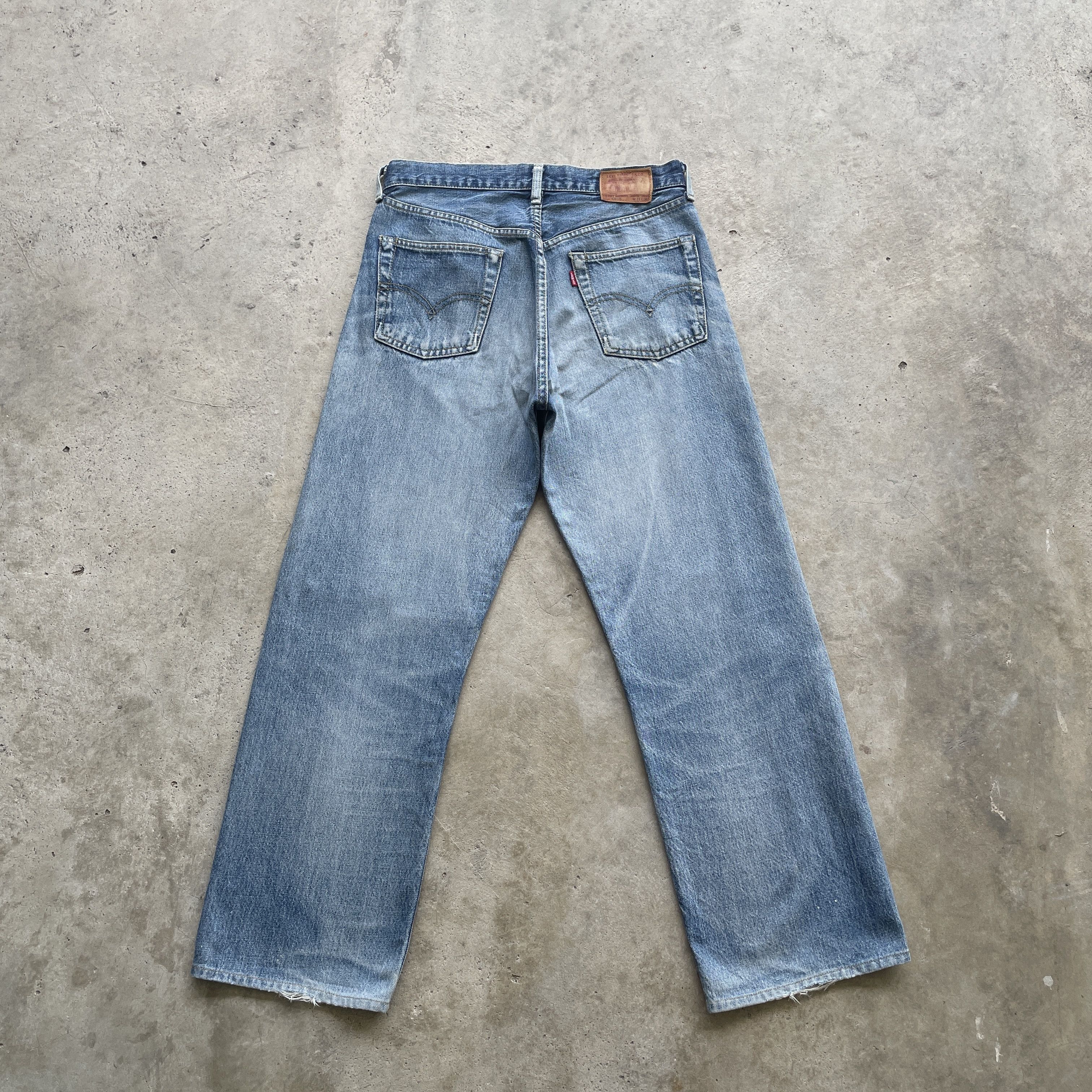 Levi's VINTAGE LEVI’S 503B FADED JEANS REDLINE DISTRESSED PANTS W30 Size US 30 / EU 46 - 15 Thumbnail