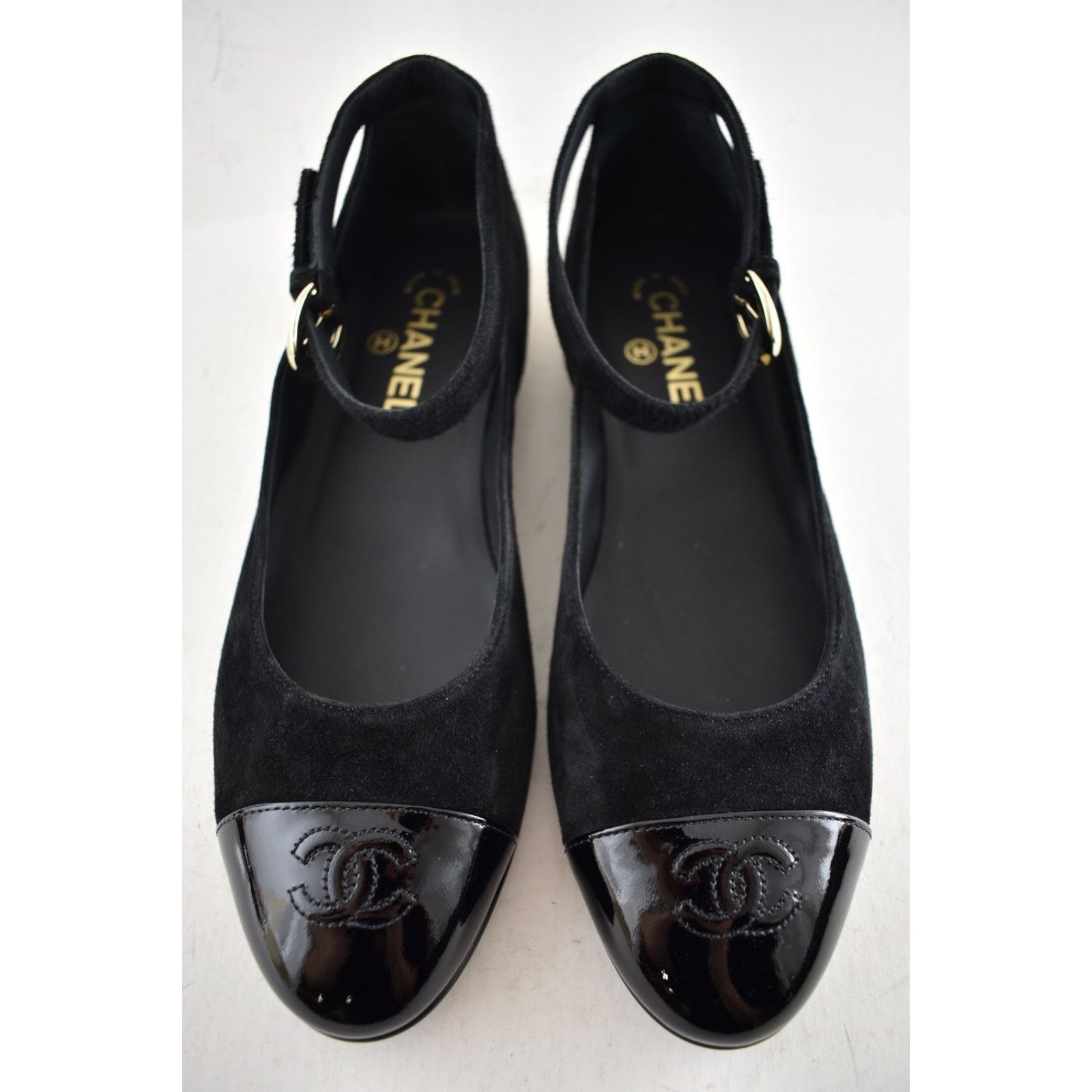 Chanel Chanel Black Suede Patent CC Mary Jane Flat 40 Size US 9 / IT 39 - 9 Thumbnail