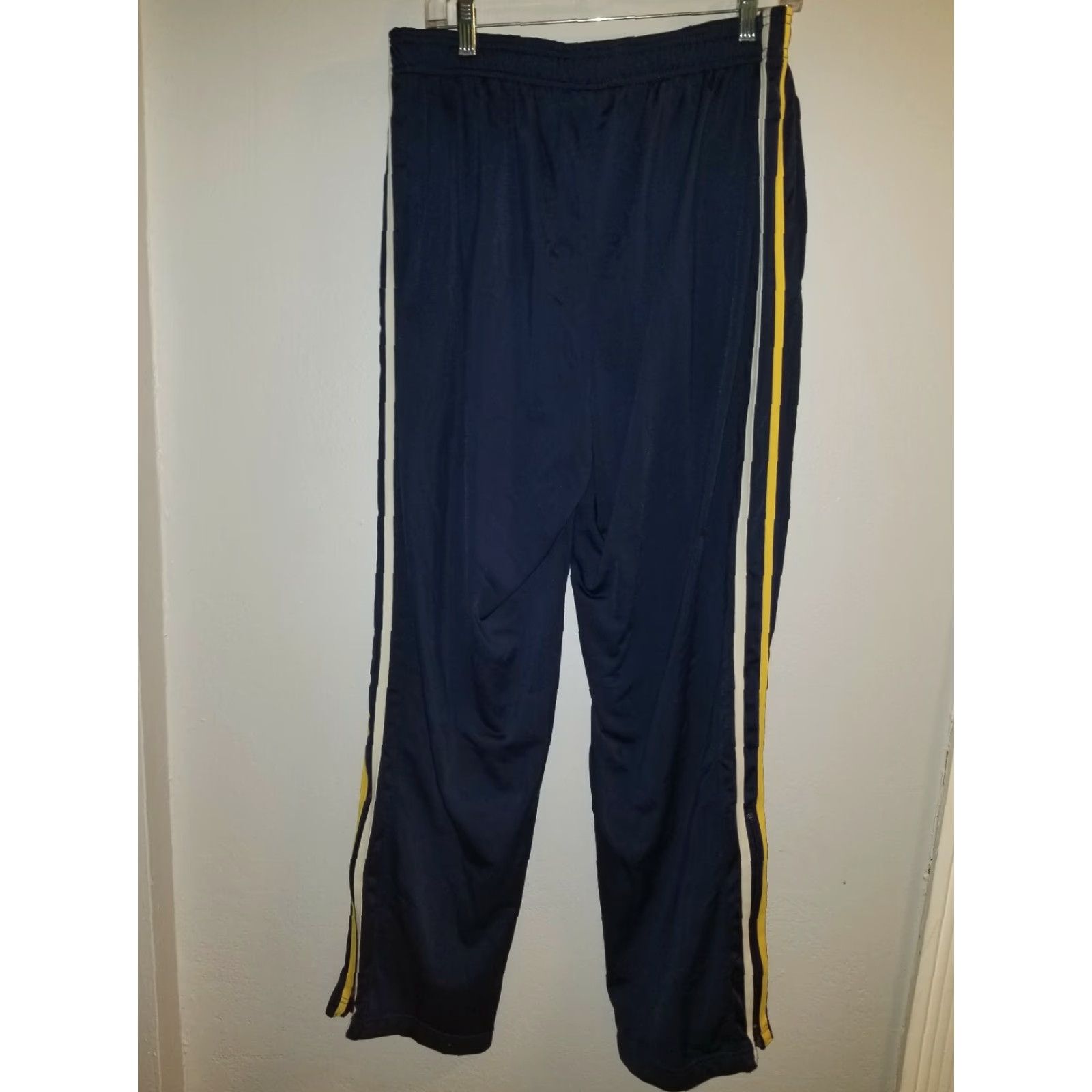 Tommy Hilfiger VINTAGE Tommy Hilfiger Athletics Sweatpants Trackpants Mens XL Blue Sweatpants Ankle Zipper Drawstring Elastic Waist Sport Pants Athleisure Size US 36 / EU 52 - 4 Thumbnail