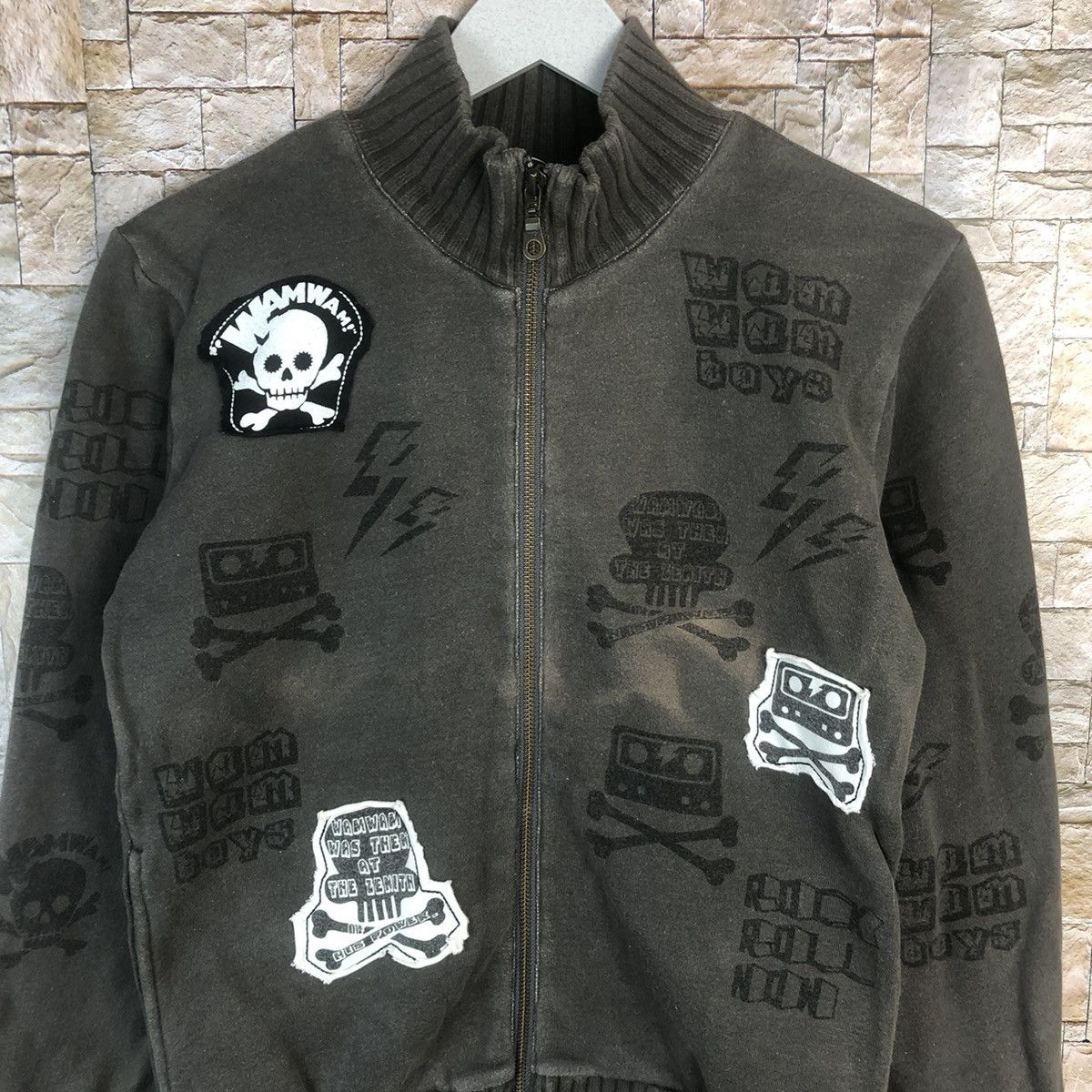 Japanese Brand × Vintage Wam Wam Skulls Brown Sweatshirt #A9 Size US S / EU 44-46 / 1 - 5 Thumbnail