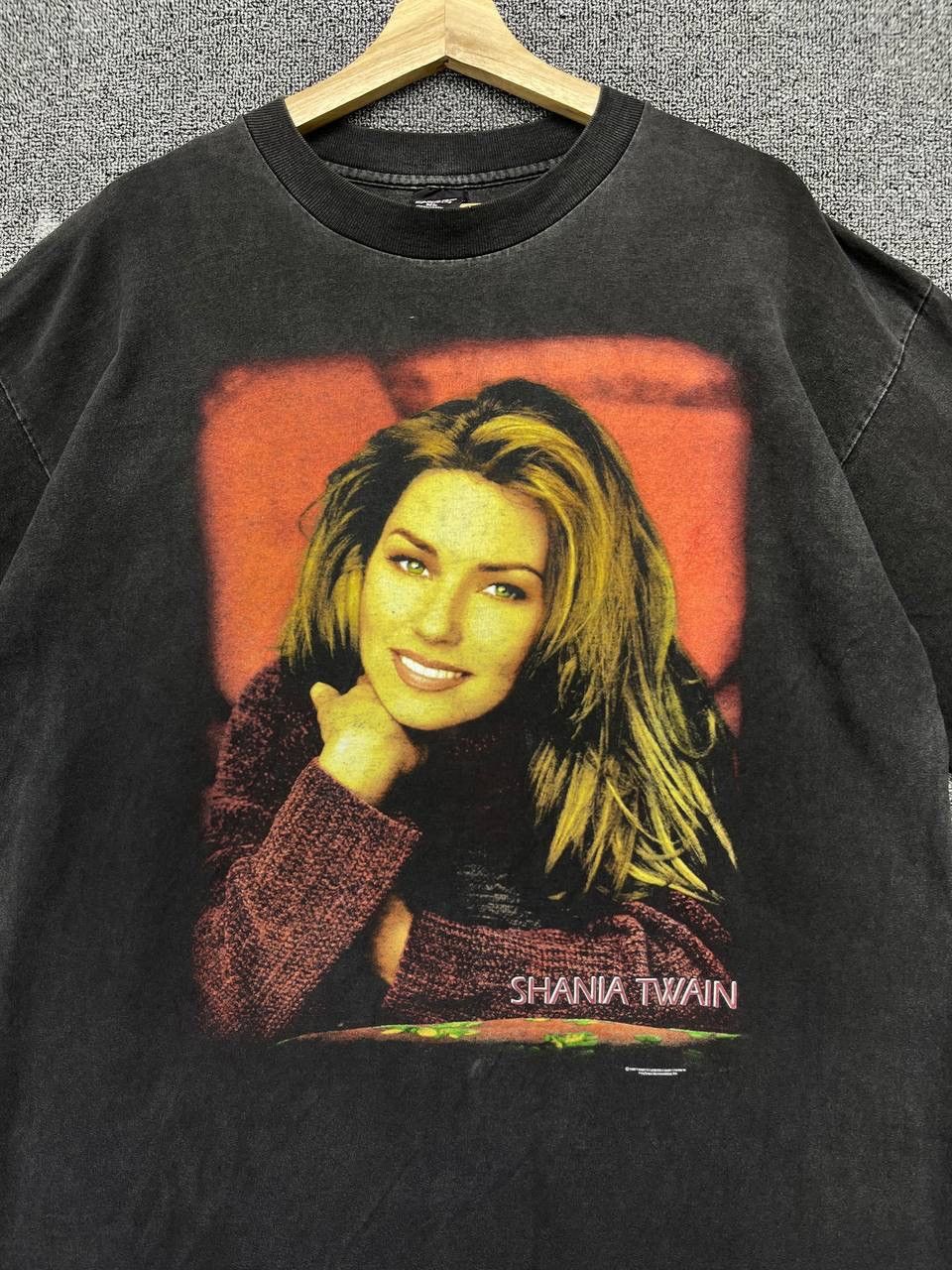 Band Tees Vintage 90s Shania Twain Punk Rock Band Tees T Shirts Size US XL / EU 56 / 4 - 5 Thumbnail