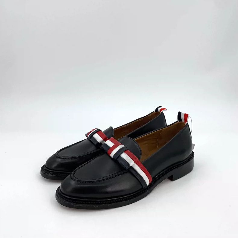 Thom Browne Thom Browne Black striped bow tie in leather shoes Size US 6 / EU 39 - 1 Thumbnail