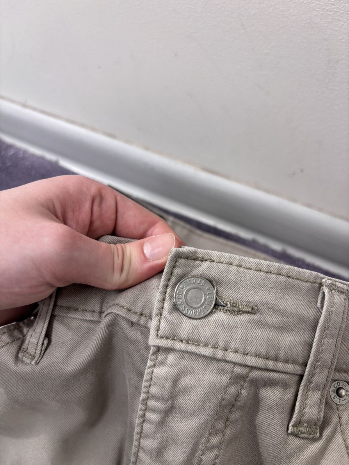 Levi's Vintage Levi’s 752 White Tab Men’s Beige/Grey Pants Jeans Size US 34 / EU 50 - 14 Thumbnail