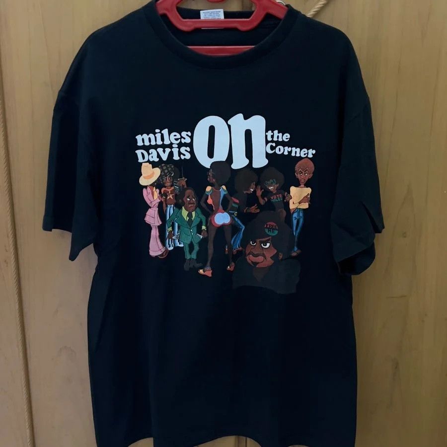 素晴らしい外見 Supreme Miles Davis On The Corner Tee M