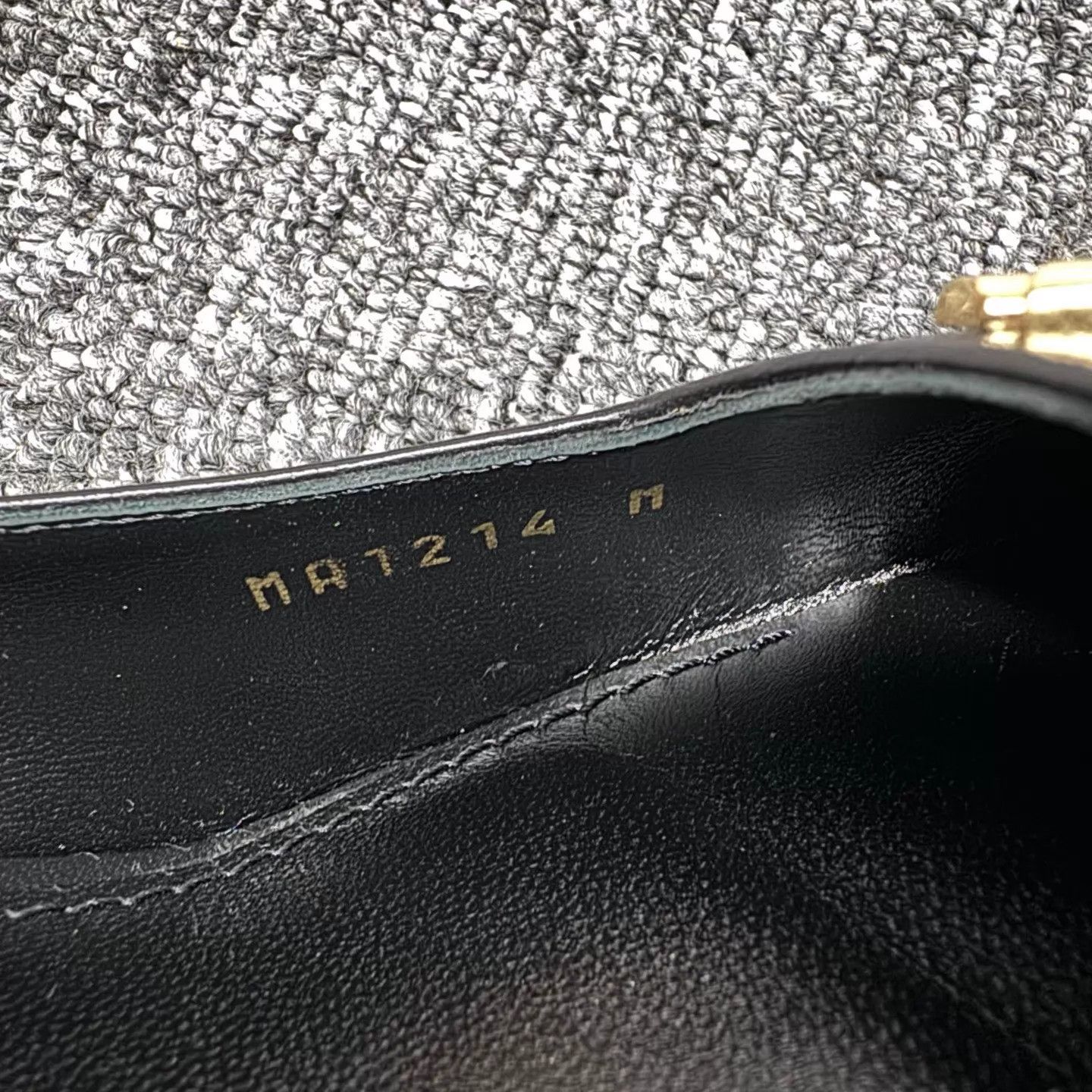 Louis Vuitton Louis Vuitton black gold logo square toe block heel 39 Size US 8.5 / IT 38.5 - 8 Thumbnail