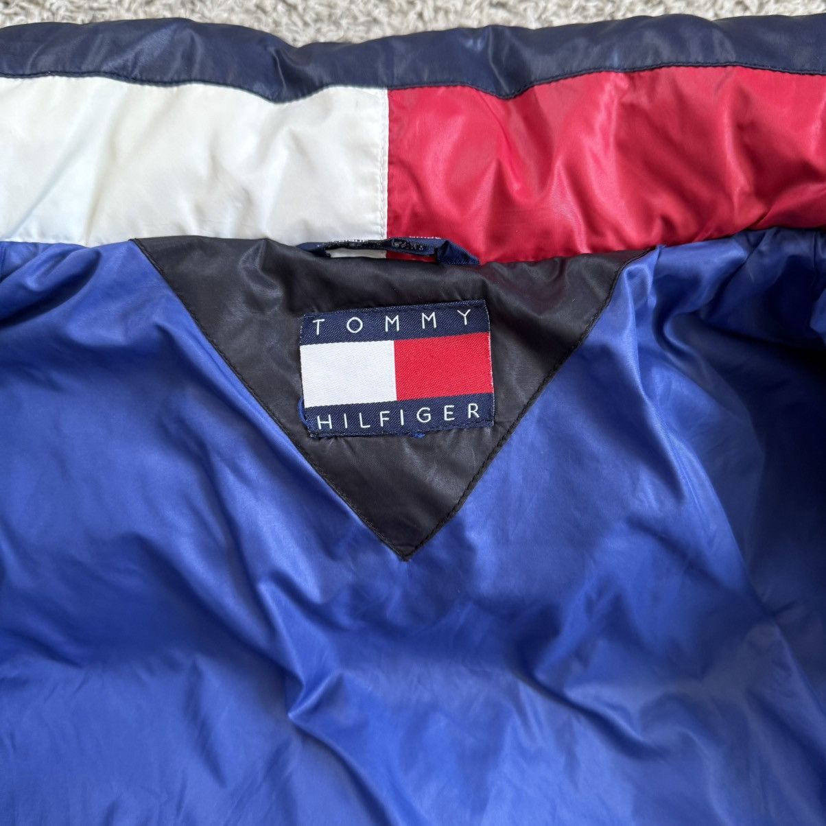 Tommy Hilfiger 🔴Tommy Hilfiger Puffer Jacket Size Large Bubble Black Navy Size US L / EU 52-54 / 3 - 7 Thumbnail
