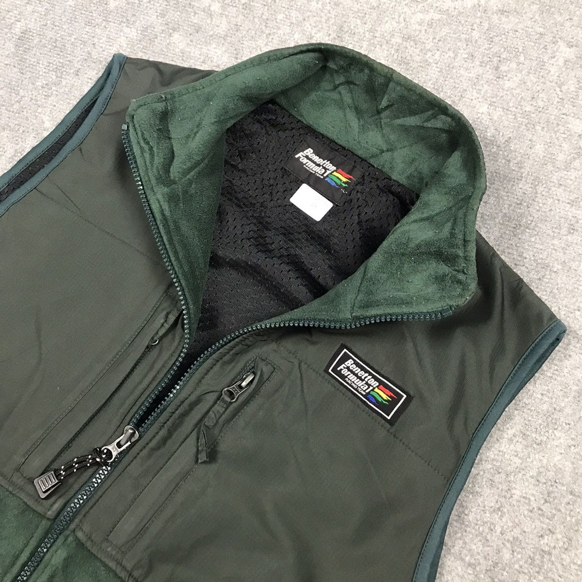 United Colors Of Benetton BENETTON FORMULA 1 FLEECE VEST JACKET Size US L / EU 52-54 / 3 - 5 Thumbnail