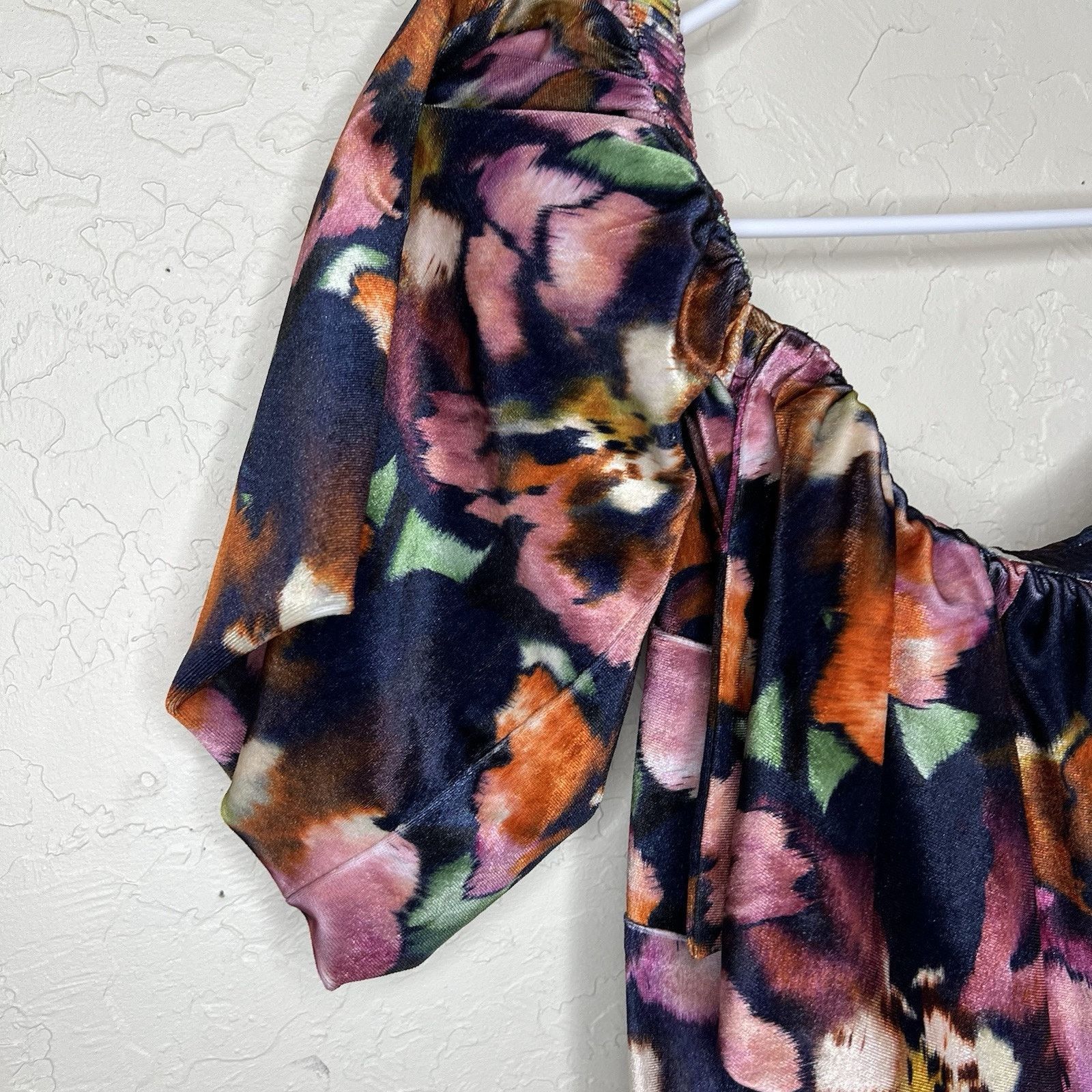 MISA Los Angeles MISA Dress Velvet Los Angeles Anetta in Libra Fleur 4 NWT Size S / US 4 / IT 40 - 3 Thumbnail