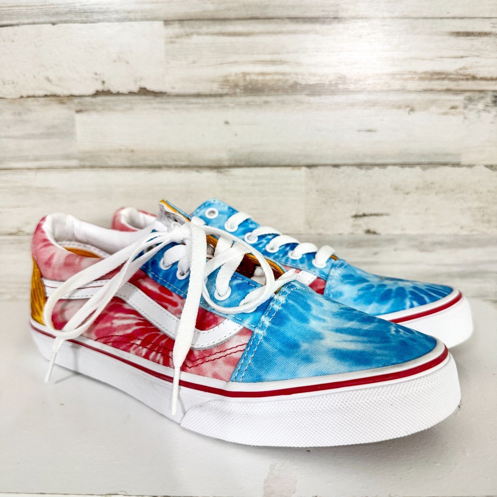 Vans Vans Shoes Unisex Junior Size 6 Classic Old Skool Sneakers Size US 6 / IT 36 - 1 Thumbnail
