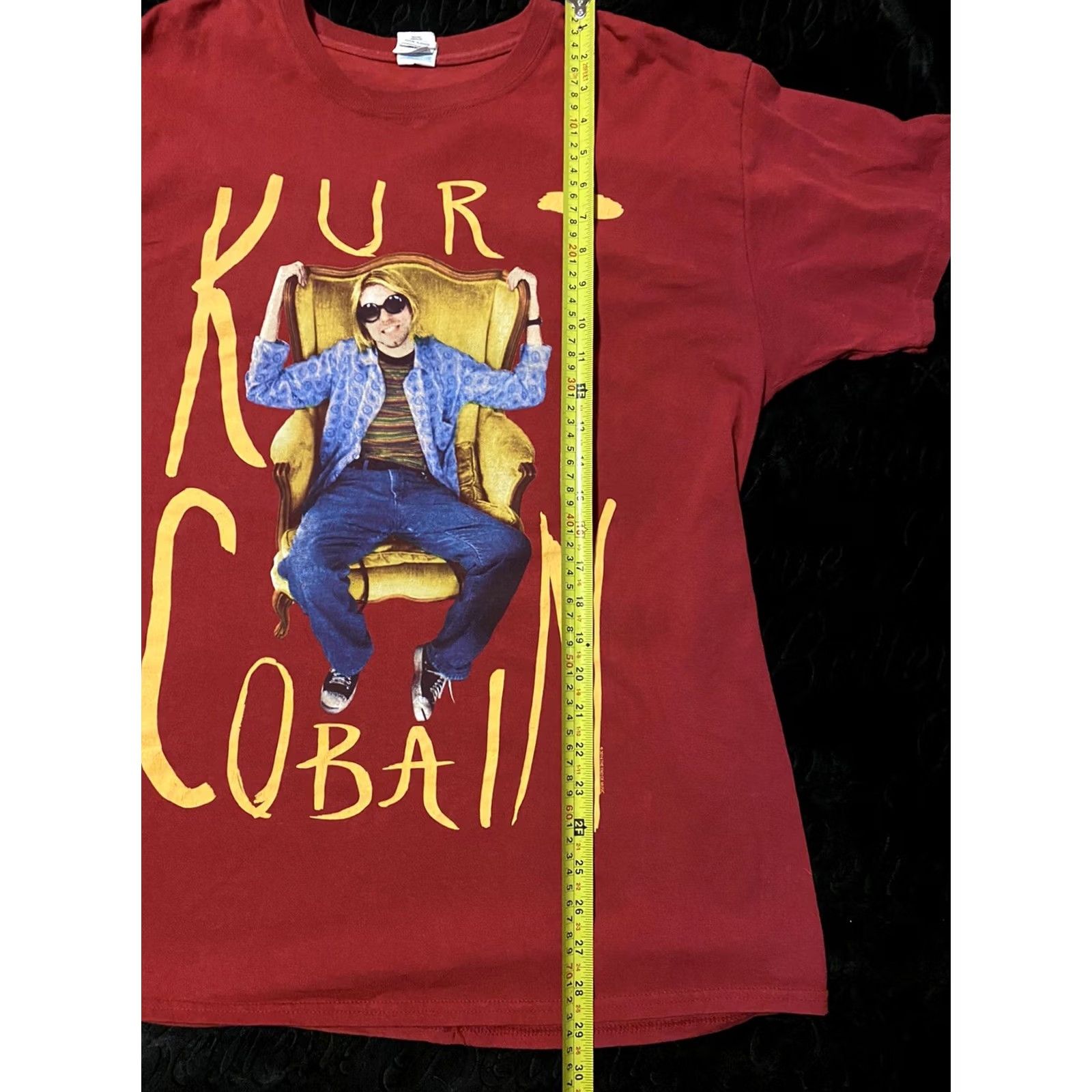 Gildan Kurt Cobain Gildan Shirt L Men’s Red Chair 2014 The End Of Music Grunge Music T-Shirt Mens Size US L / EU 52-54 / 3 - 4 Thumbnail