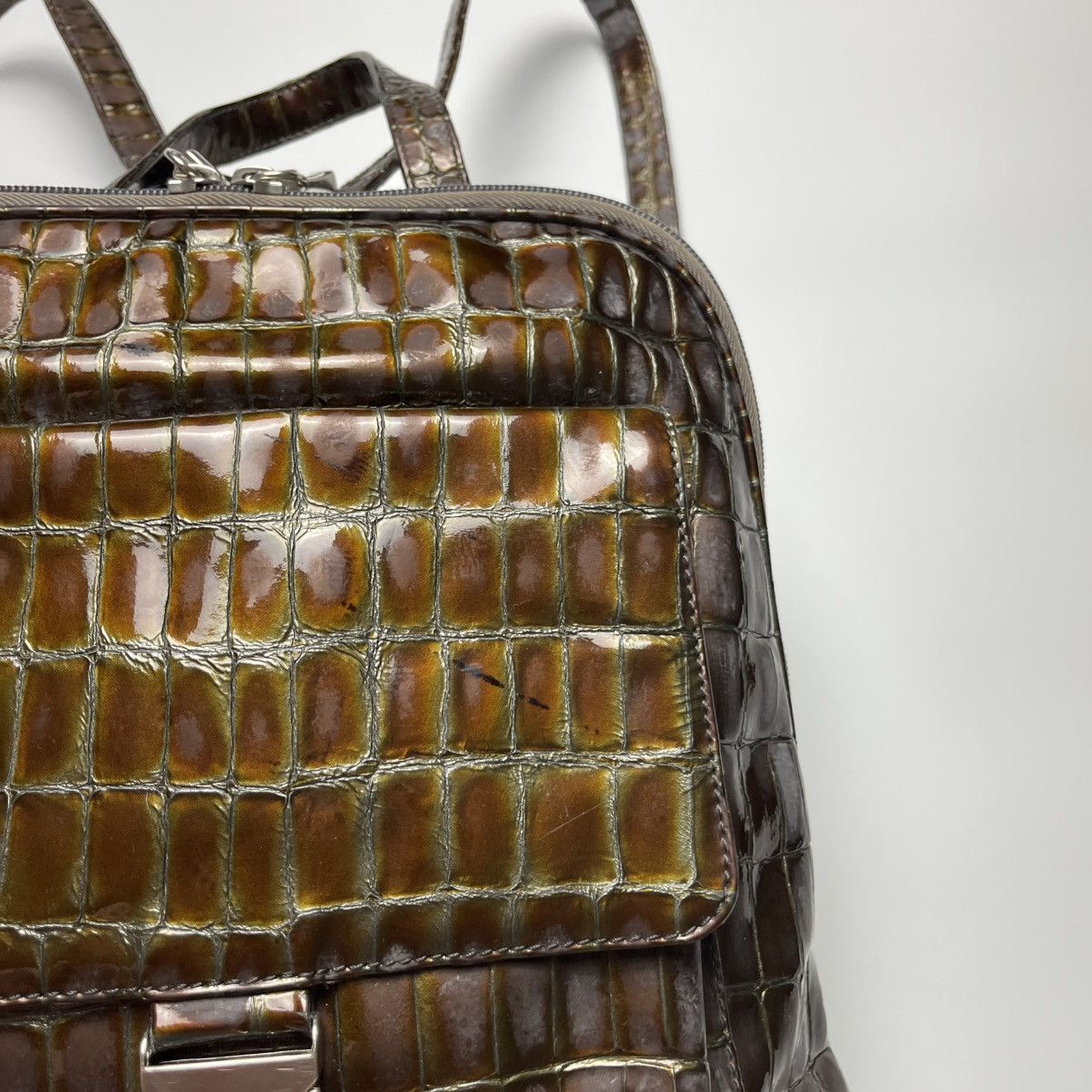 Moschino Rare Moschino Y2K Croc Embossed Mini Backpack Patent Leather Size ONE SIZE - 4 Thumbnail