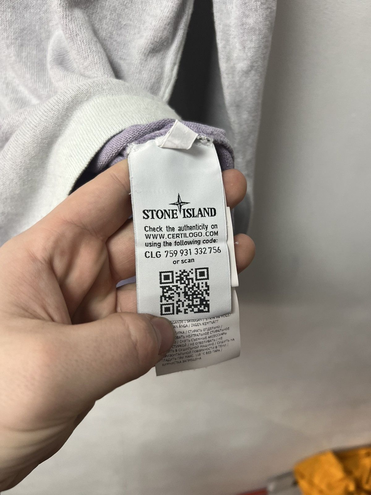 Stone Island Vintage Stone Island Sweatshirt Crewneck Patch Size S Y2K Size US S / EU 44-46 / 1 - 13 Thumbnail