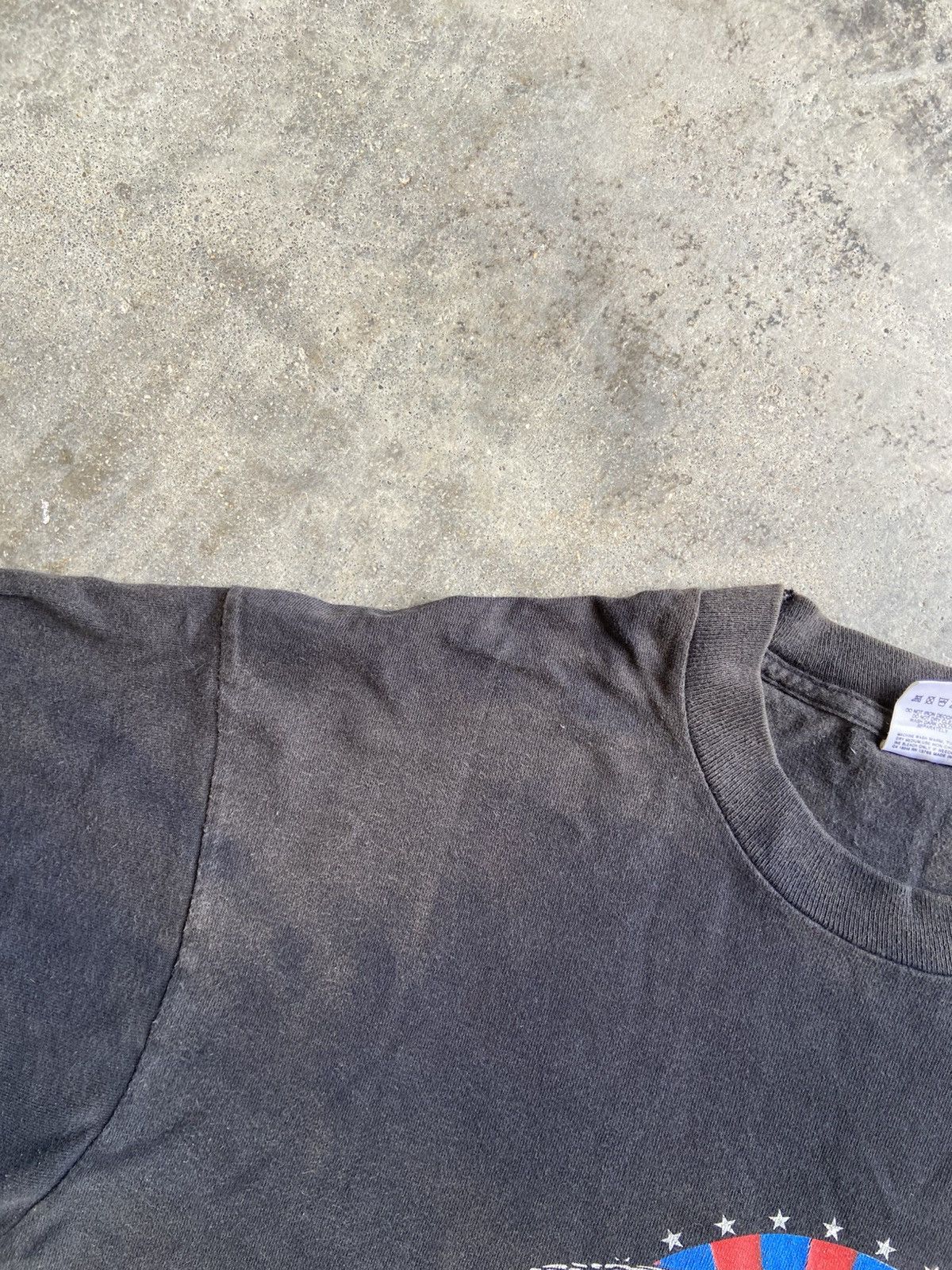 Vintage VINTAGE 90s LIVE FREE OR DIE Size US XL / EU 56 / 4 - 7 Thumbnail