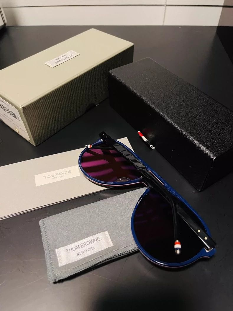 Thom Browne Thom Browne Size OSTBS-408 sunglasses 2501-Nextarrow Size ONE SIZE - 8 Thumbnail