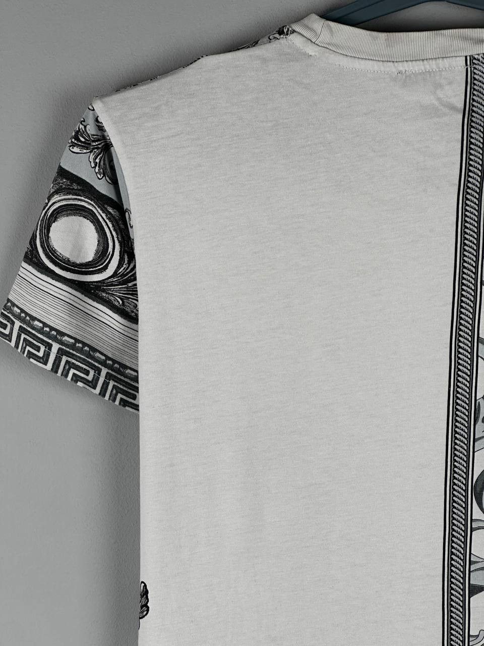 Versace Luxury Versace Medusa Logo Printed T Shirt Size US S / EU 44-46 / 1 - 19 Thumbnail