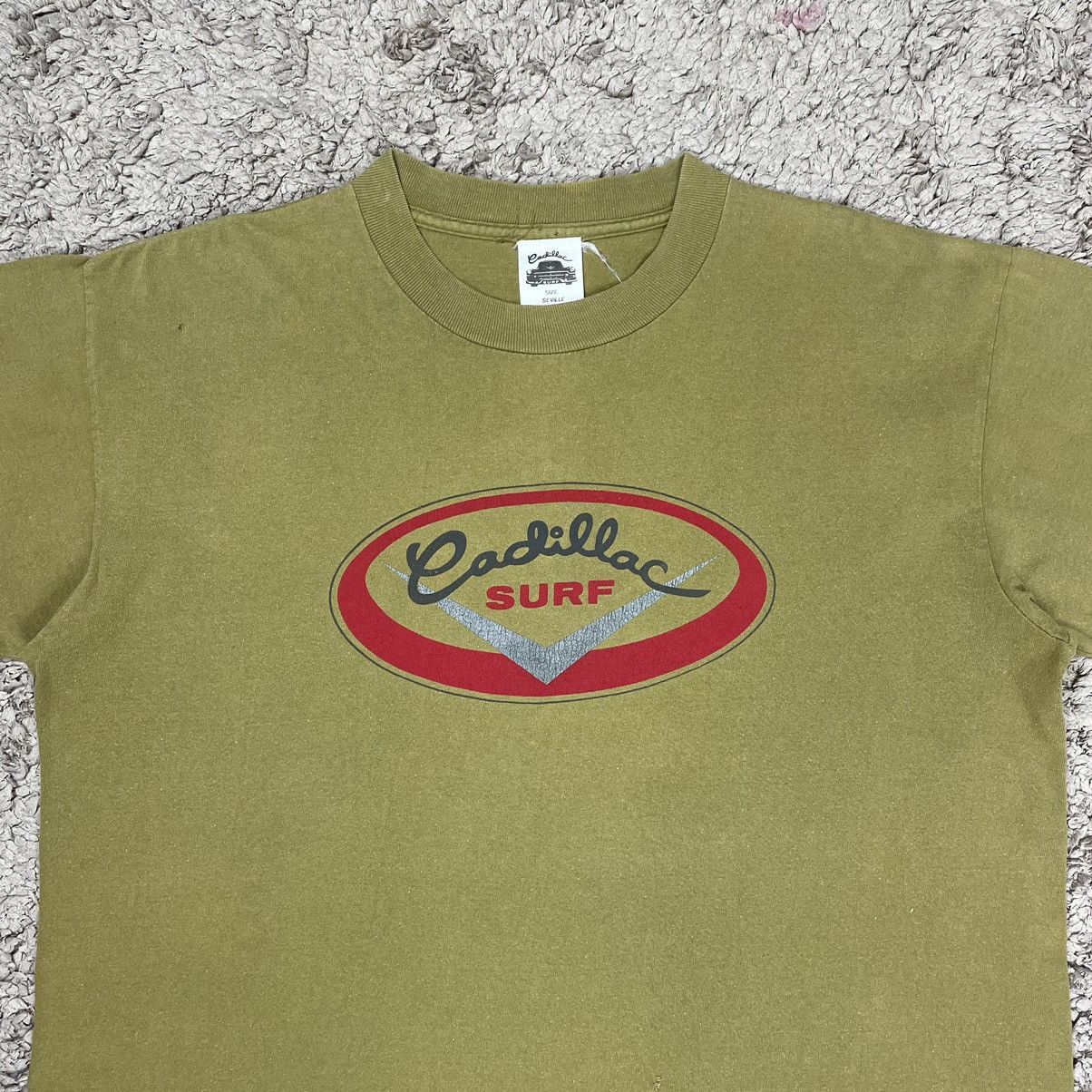 Vintage Vintage Cadillac Surf T-shirt Size US L / EU 52-54 / 3 - 5 Thumbnail