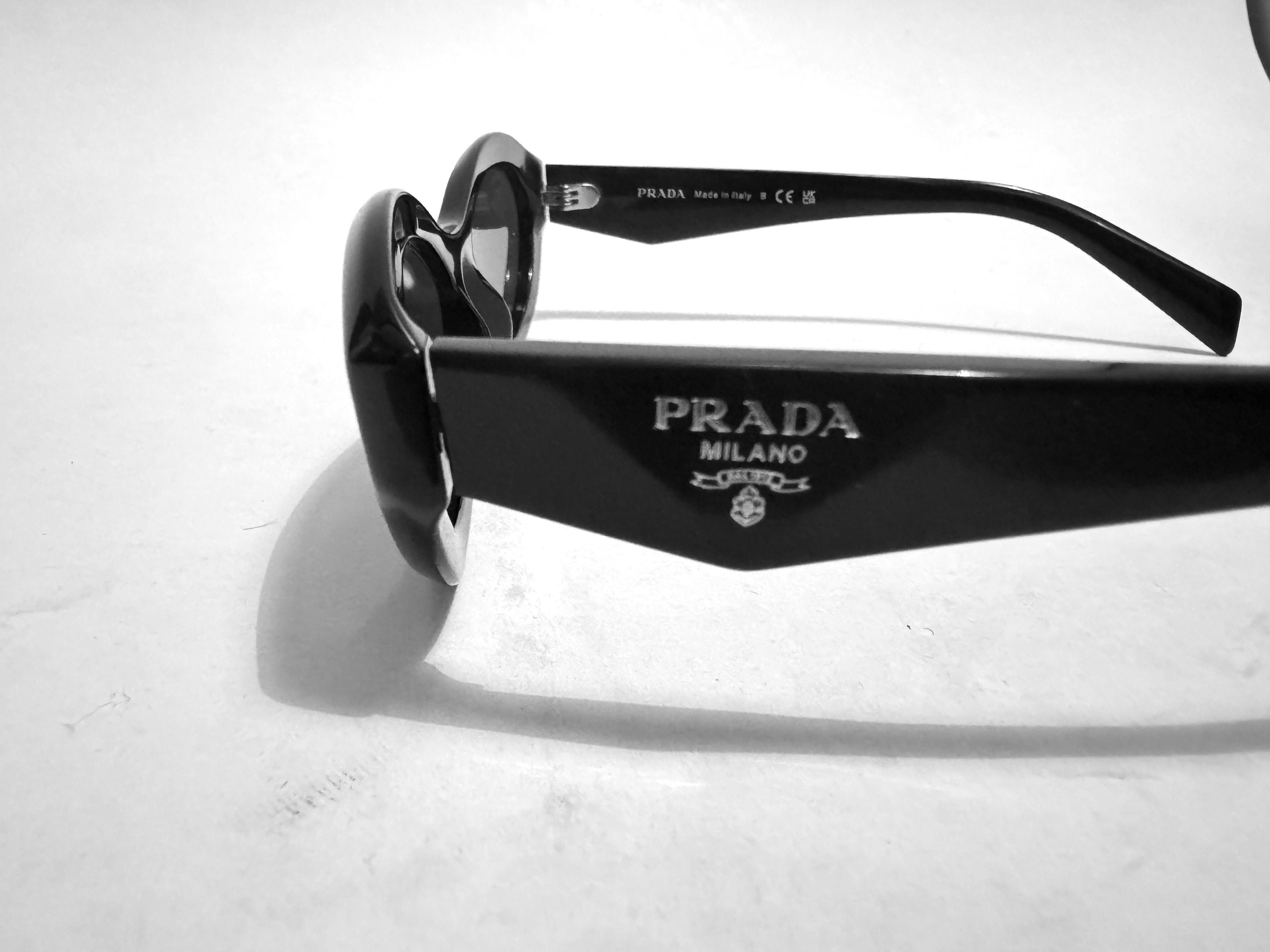 Prada PRADA Black Sunglasses Acetate SPR 26Z 16K-08Z Size ONE SIZE - 5 Thumbnail