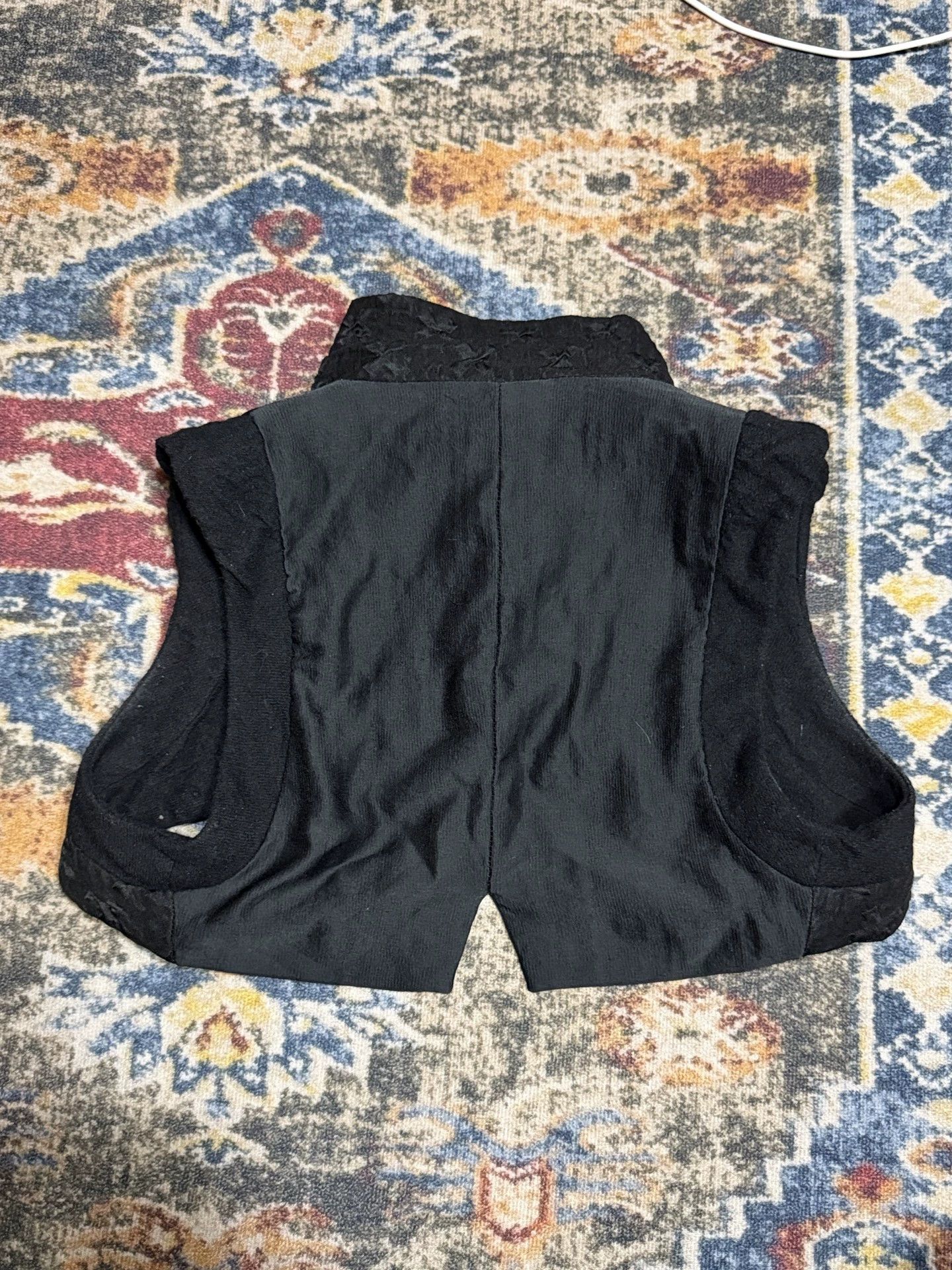 Ann Demeulemeester Ann demeulemeester black embroidered short vest. Size S / US 4 / IT 40 - 3 Thumbnail