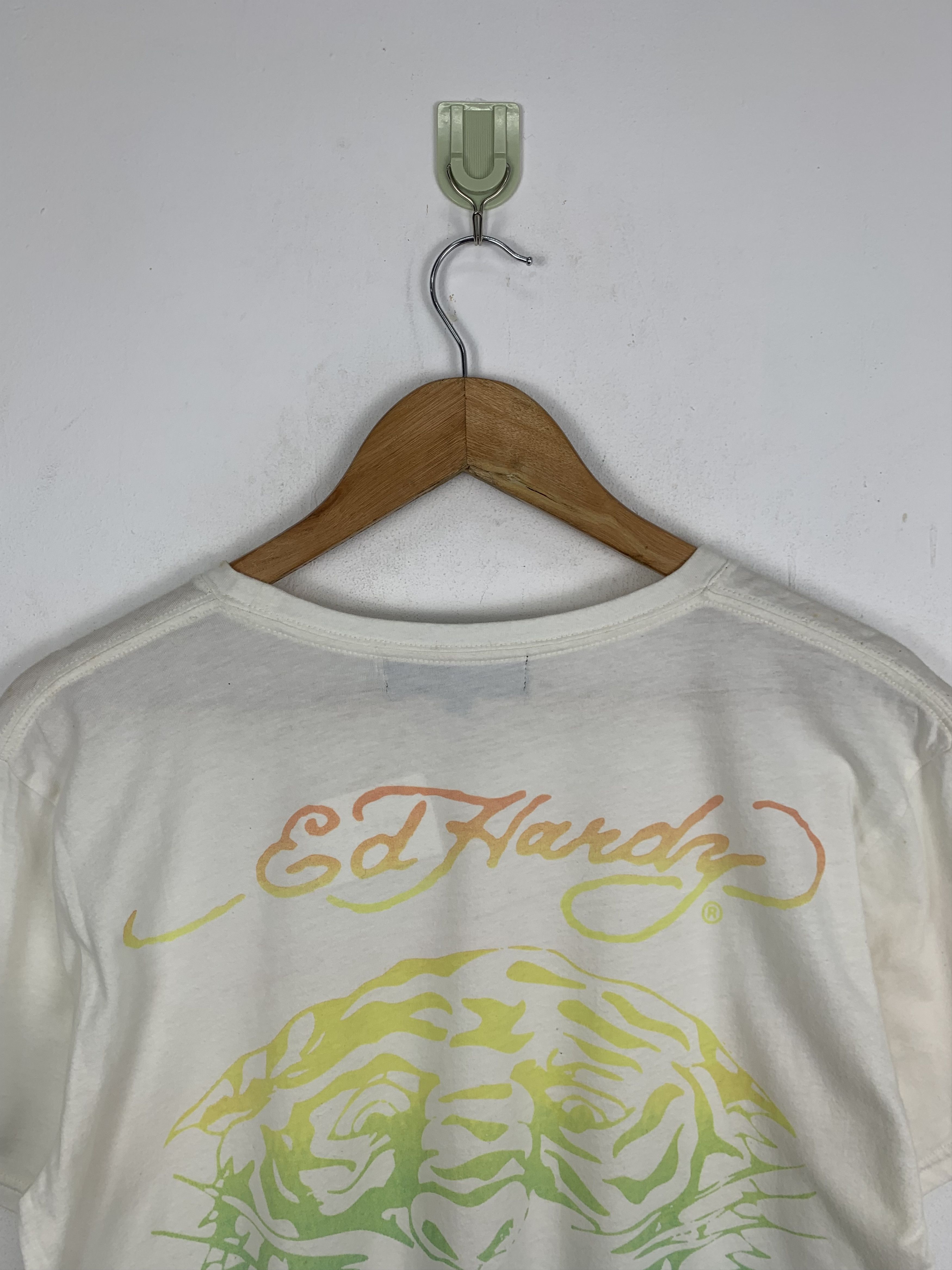 Ed Hardy Vintage Ed Hardy T Shirt TA0291 Size US L / EU 52-54 / 3 - 4 Thumbnail