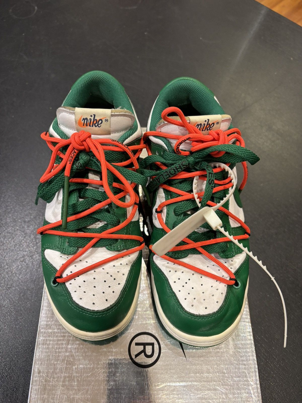 Nike Off-White X Nike Dunk Low ‘Pine Green’ Size US 6 / EU 39 - 4 Thumbnail