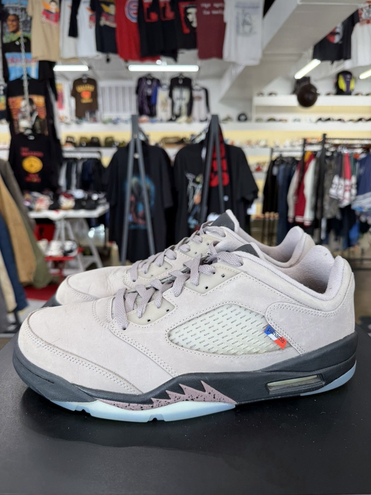 Jordan Brand Air Jordan 5 Low PSG Size 12 (2022) Size US 12 / EU 45 - 7 Thumbnail