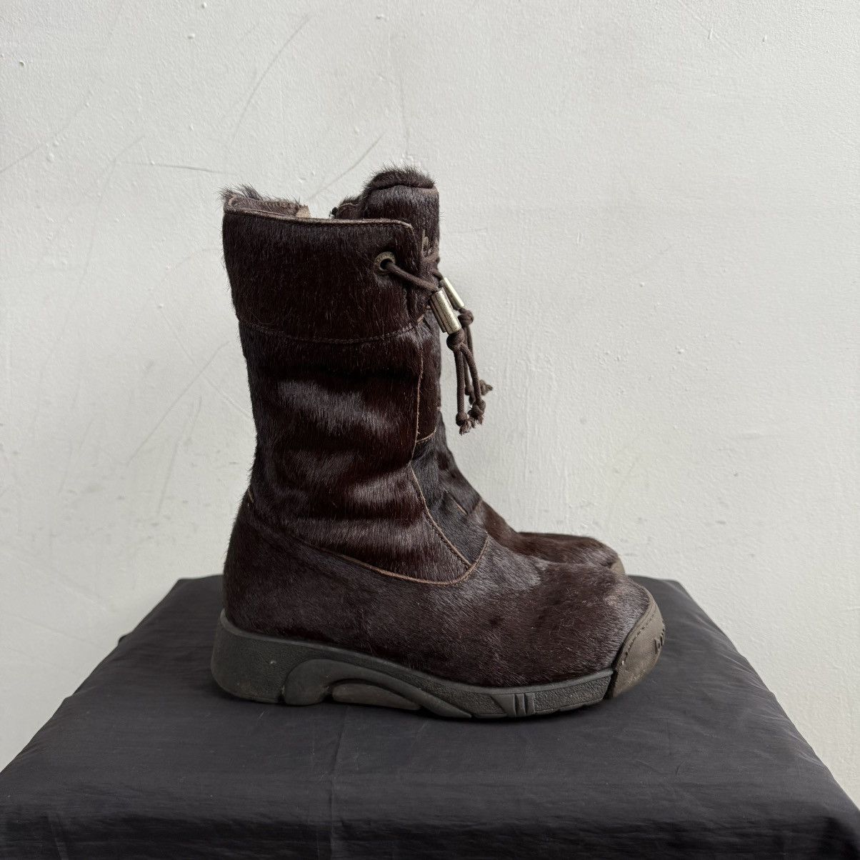 Japanese Brand Y2K Bupmer Italy Pony Fur Brown Lace Up Fairy Boots Size US 6 / IT 36 - 1 Thumbnail