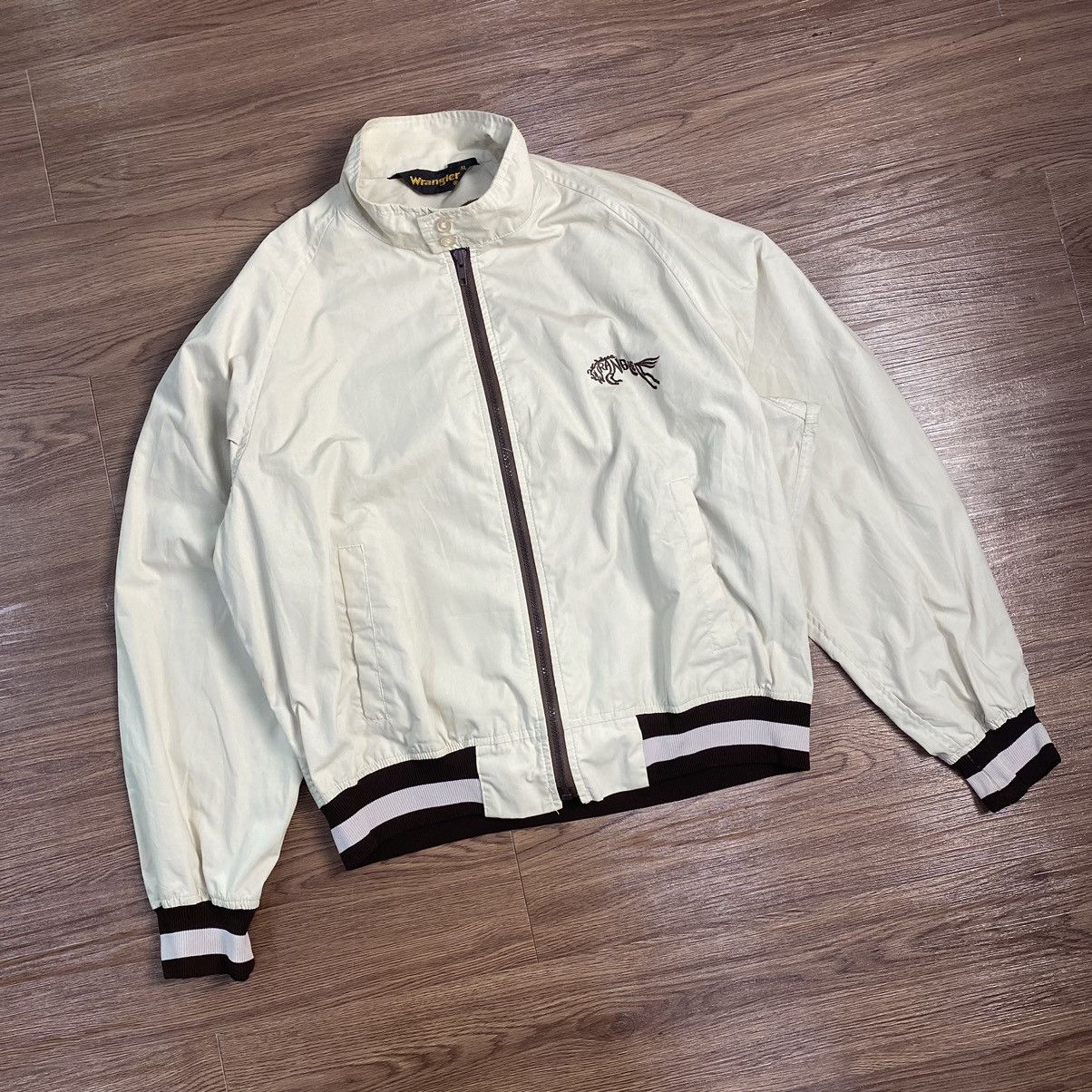 image of Vintage Jacket Horse Logo 80's 70's in Cream, Men's (Size Medium)