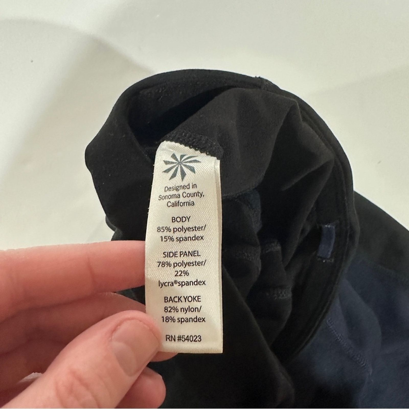 Athleta Athleta Traverse Navy Blue & Black High Rise Leggings Sz S Size 25" / US 0 / IT 36 - 9 Thumbnail