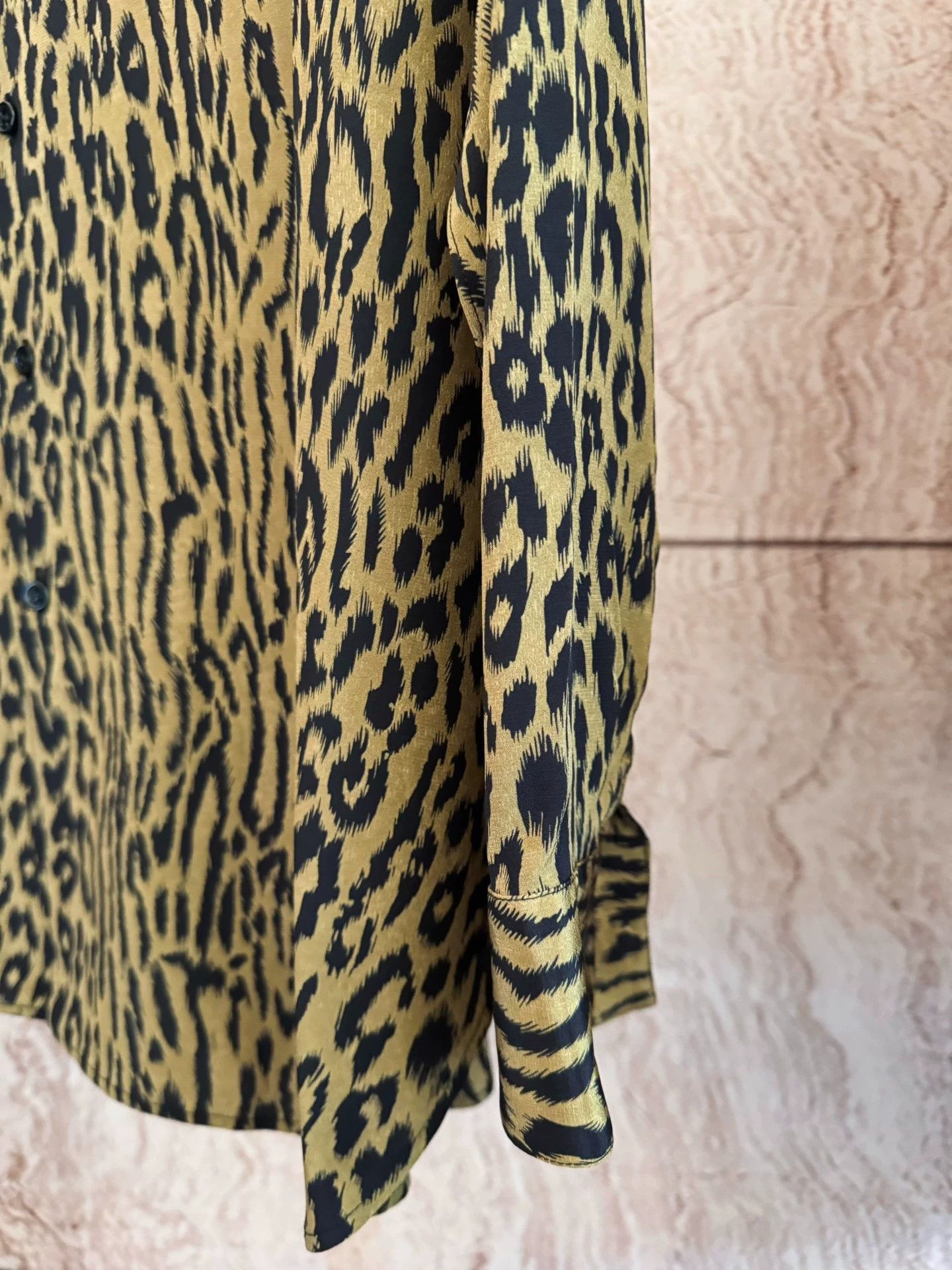 Saint Laurent Paris SLP 21SS Leopard Print Silk Shirt 39 M Unisex Jam Hsiao Size US M / EU 48-50 / 2 - 2 Thumbnail