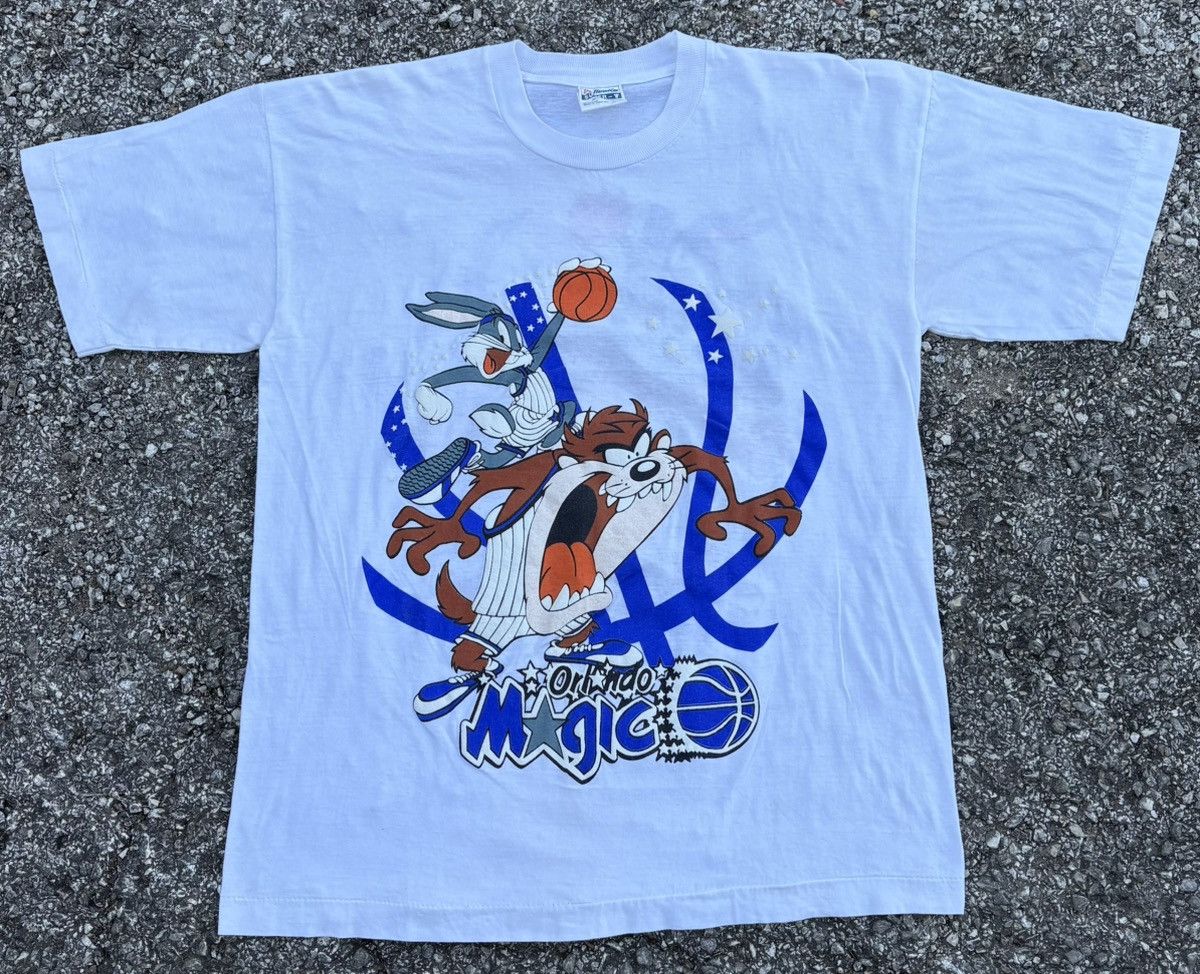 Other Vintage 90s Orlando Magic Looney Tunes Double Sided Size US L / EU 52-54 / 3 - 1 Thumbnail