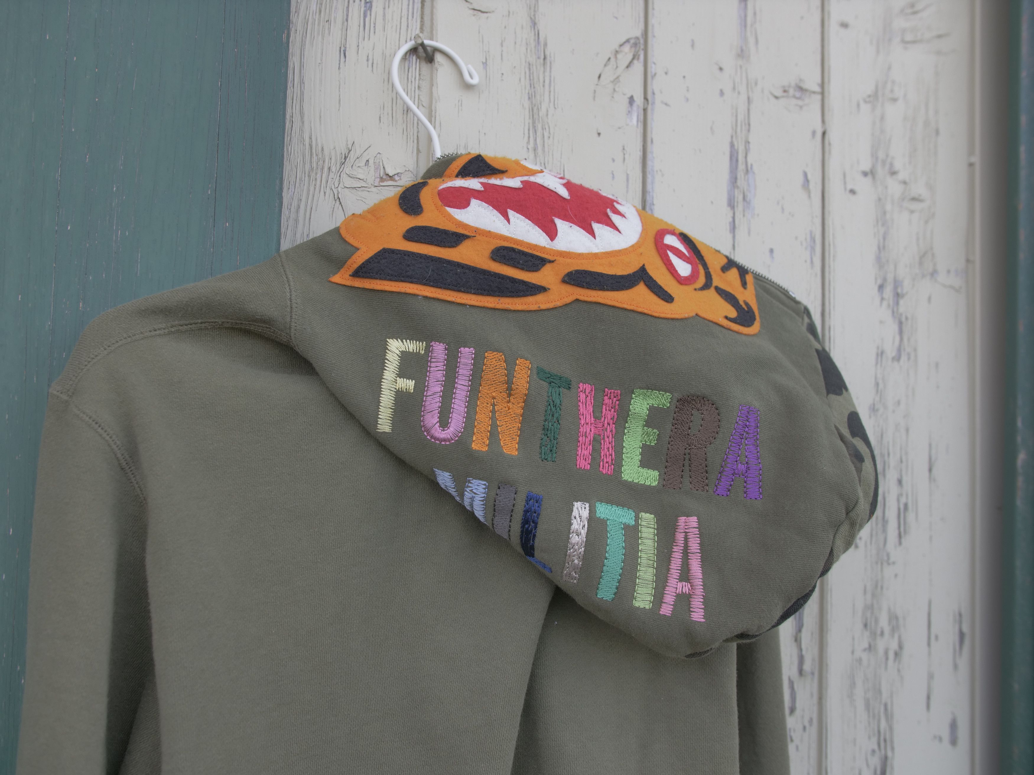 Bape 1st Camo Tiger Half Zip Hoodie Size US L / EU 52-54 / 3 - 6 Thumbnail