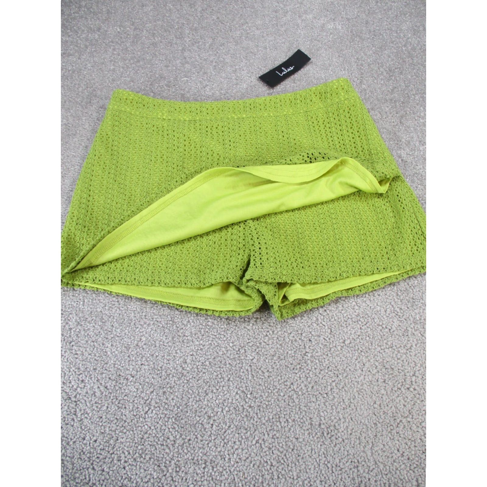 Lulus Lulus Mini Skort Womens Large Green Crochet Eyelet NEW Size 36" / US 14 / IT 50 - 2 Thumbnail