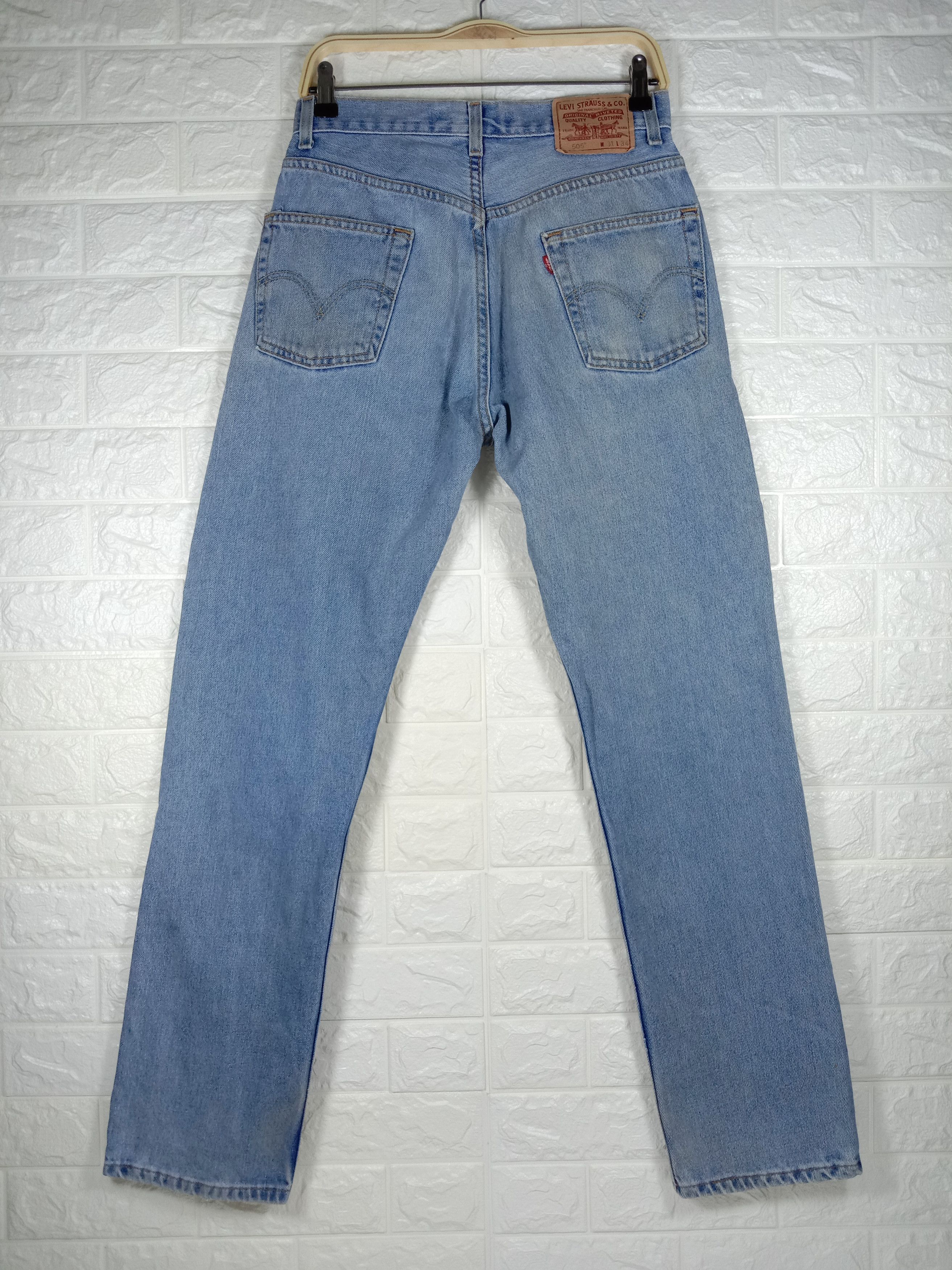 Levi's Vintage Levi's 505 Jeans Light Wash Regular Fit Denim Size US 29 - 5 Thumbnail