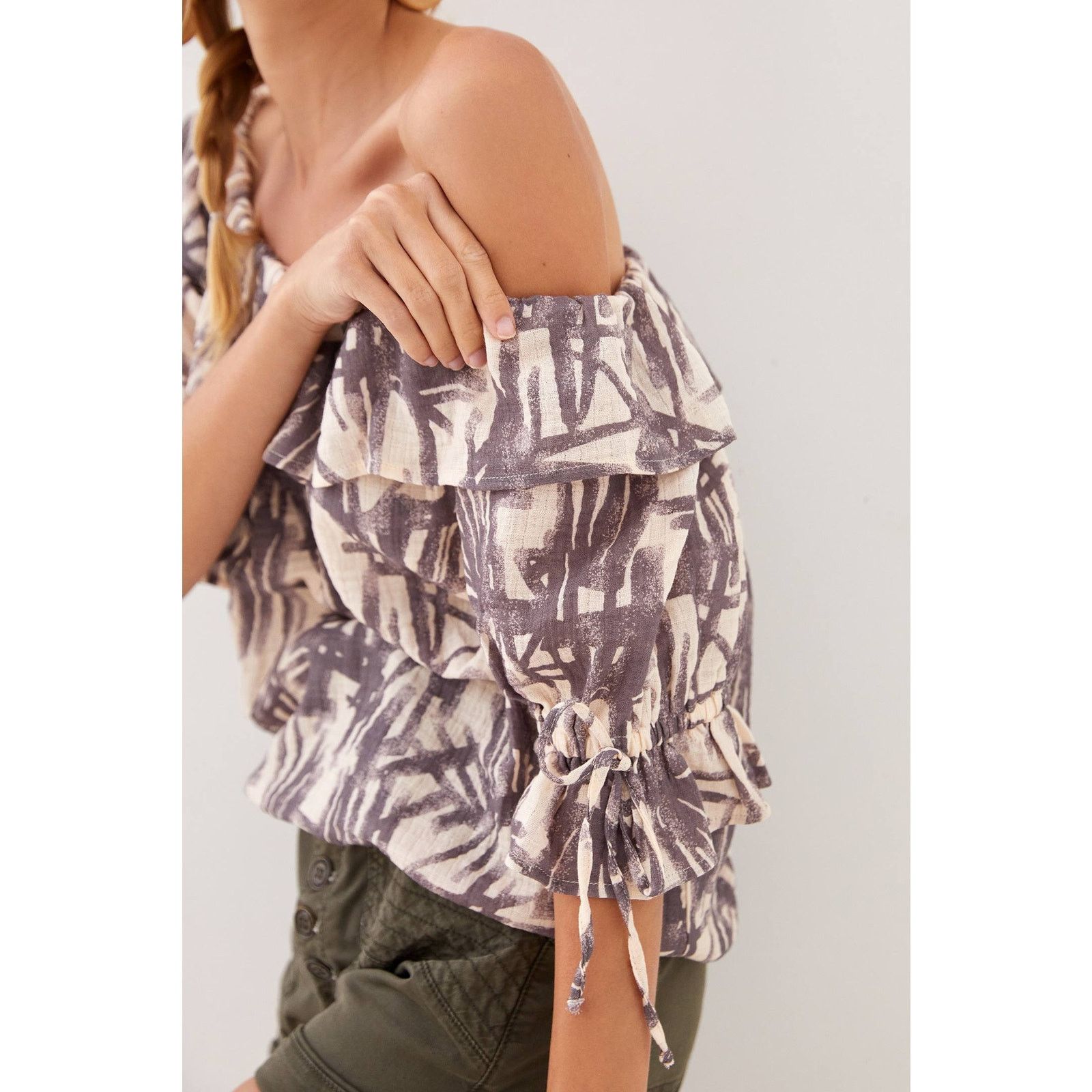 Anthropologie New Anthropologie PORRIDGE Ruffled Boat Neck Blouse $110 XS Size XS / US 0-2 / IT 36-38 - 2 Thumbnail