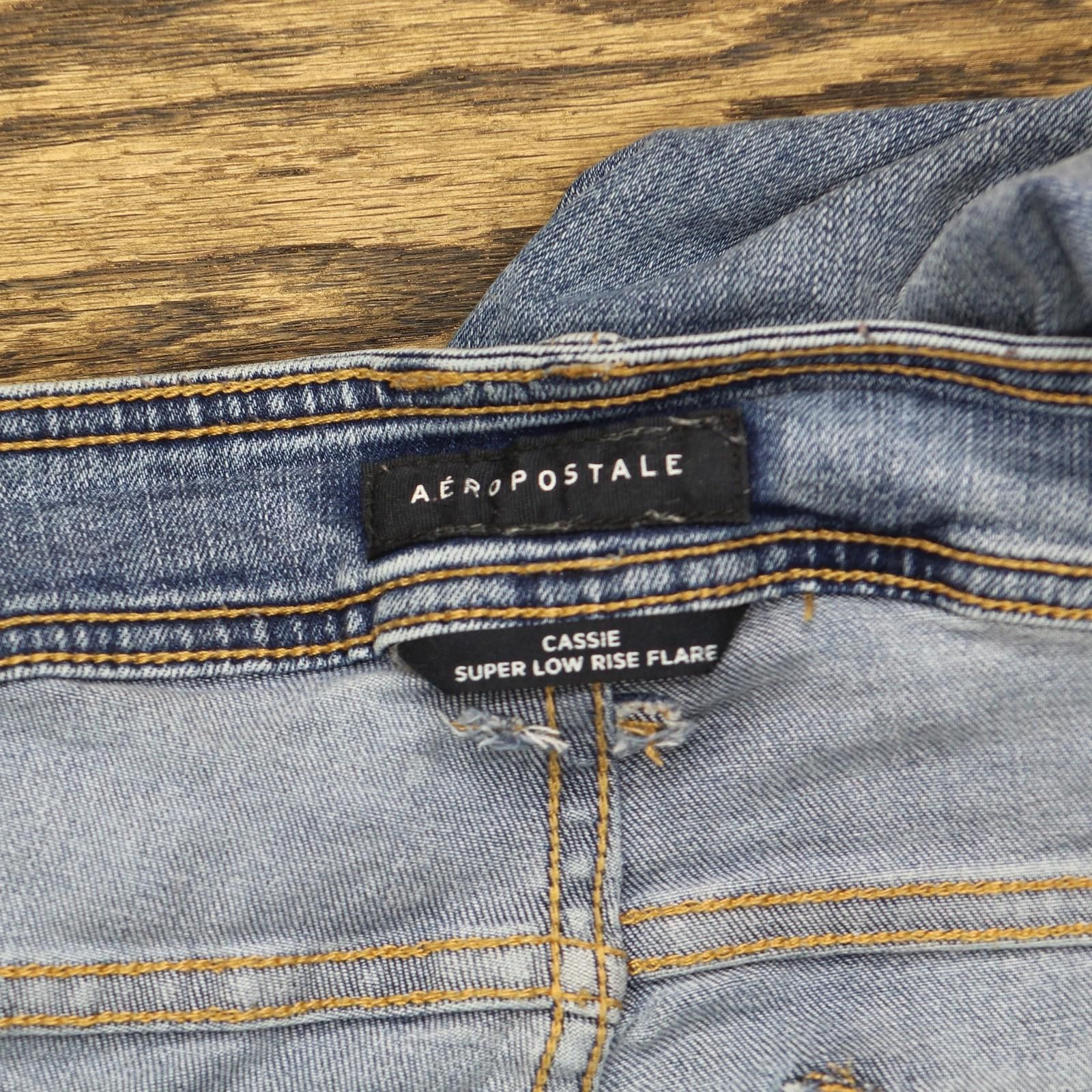 Aeropostale Aeropostale Super Low Rise Cassie Flare Jeans Light Blue 16 Size 38" / US 16 / IT 52 - 3 Thumbnail