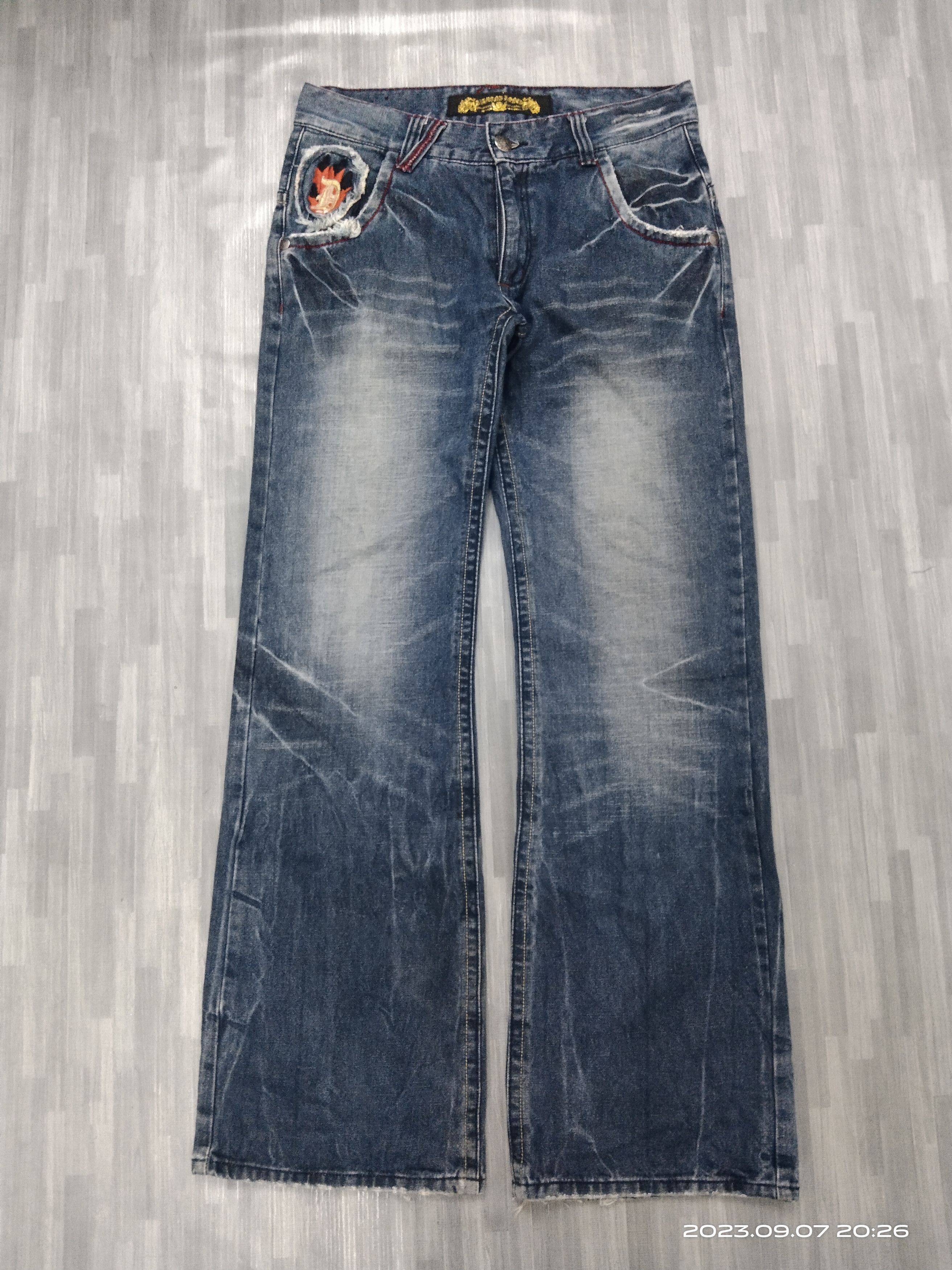 If Six Was Nine FLARE SICK SPELLOUT DIAMOND HONEY DENIM PANTS Size US 31 - 2 Thumbnail