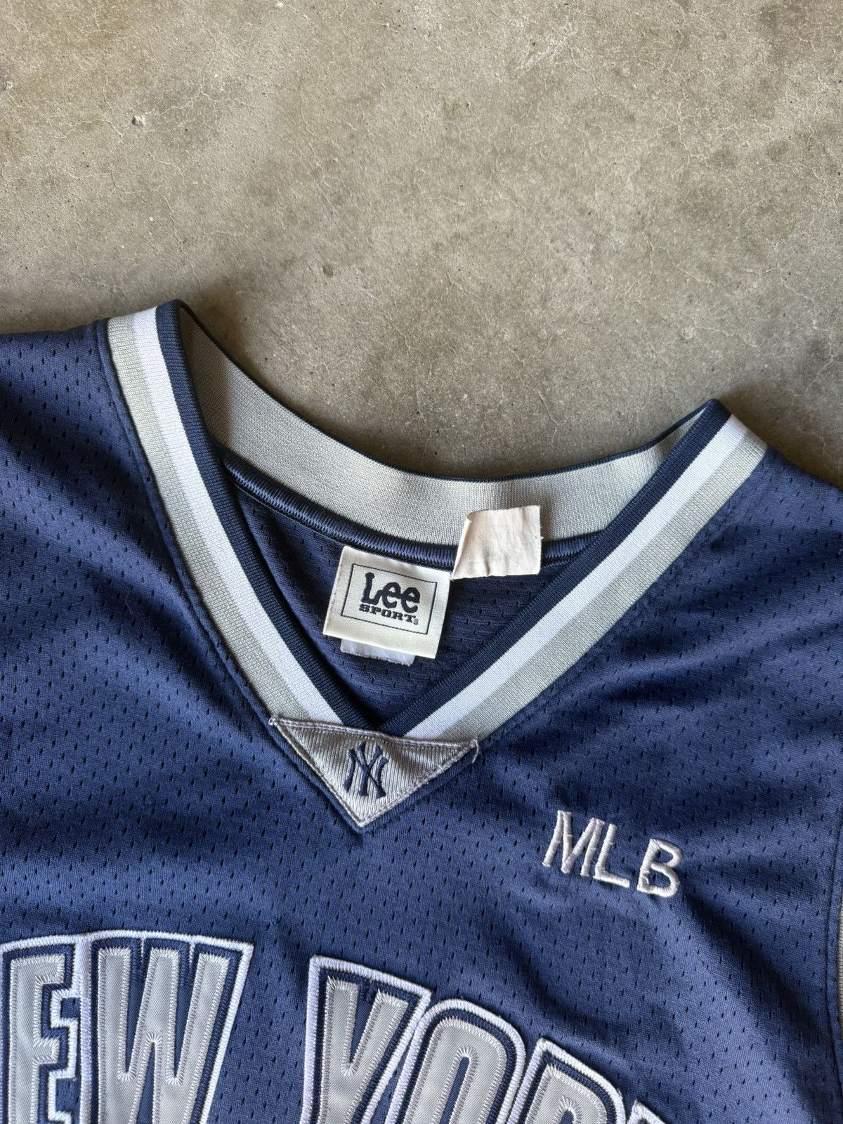 Other New York Yankees Baseball Jersey by Lee Sports X - Large Size US XL / EU 56 / 4 - 3 Thumbnail