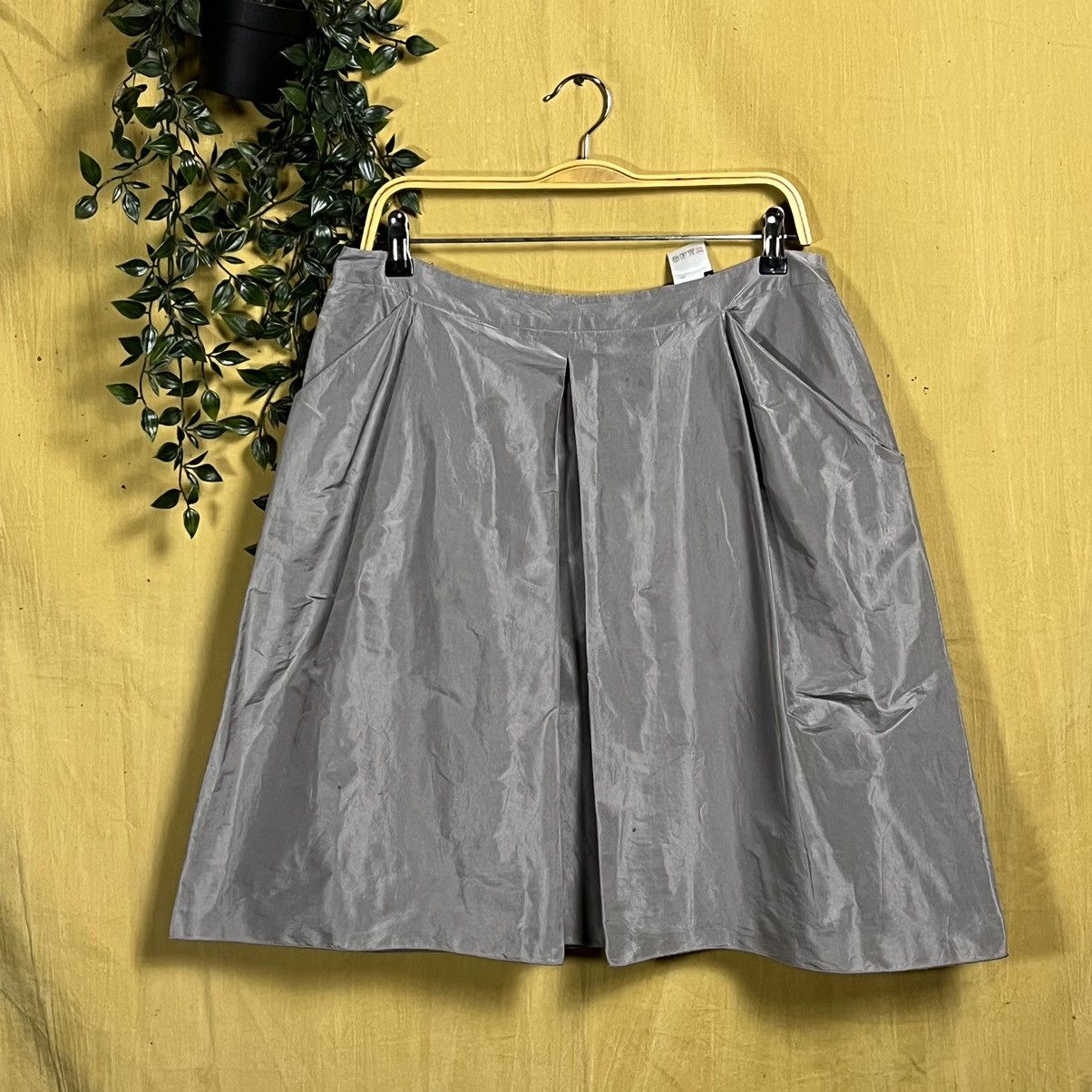 Jil Sander a37 Jil Sander Navy Silk Skirt Size 33" - 1 Thumbnail