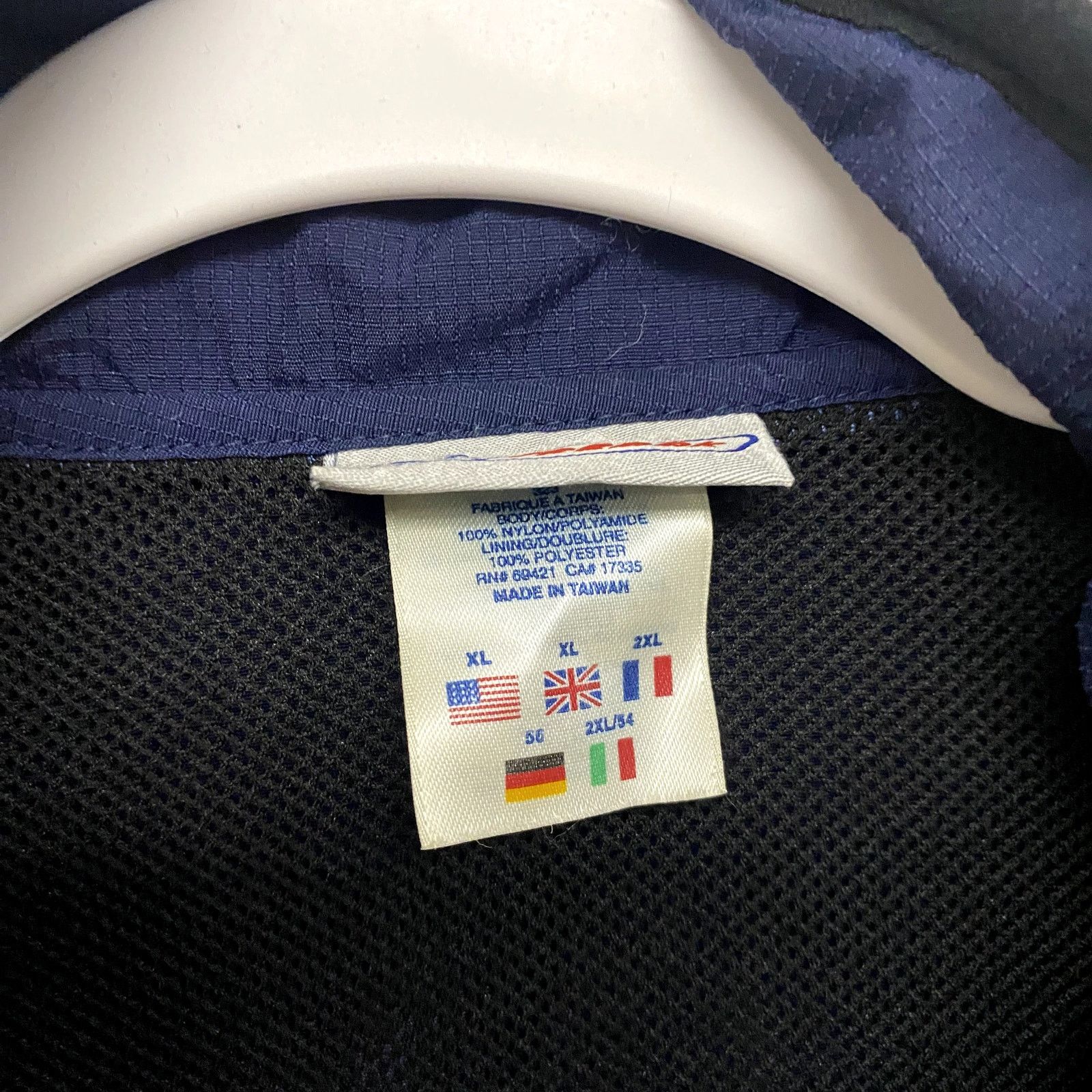 Reebok Vintage Reebok Mens Size XL Blue Zip Windbreaker Jacket Size US XL / EU 56 / 4 - 8 Thumbnail