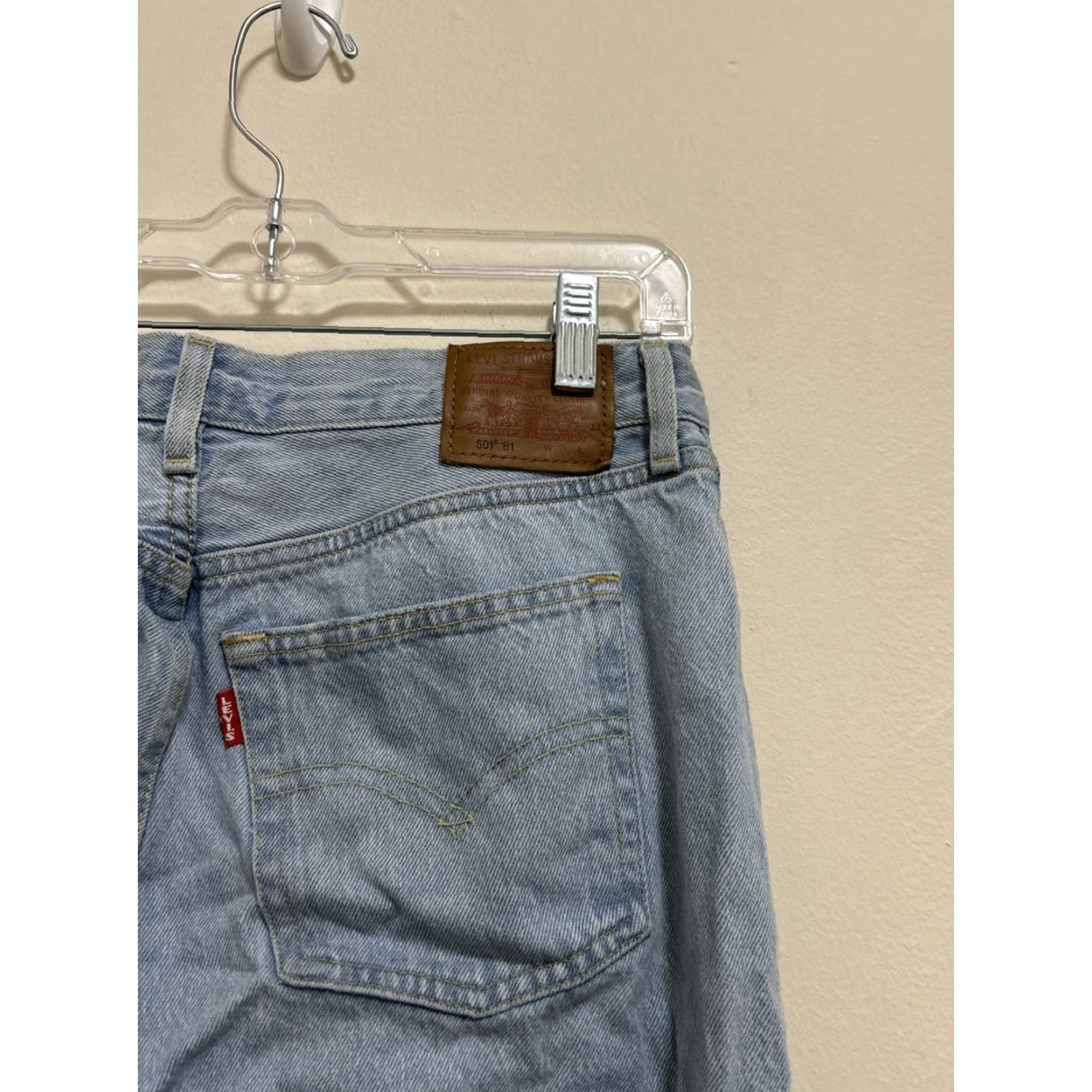 Levi's Levi's 501 Premium ‘81 Jeans Womens 29x31 Light Wash Denim Button Fly Straight 5-Pocket Regular Fit Mens Womens Boys Girls Size 29" - 6 Thumbnail